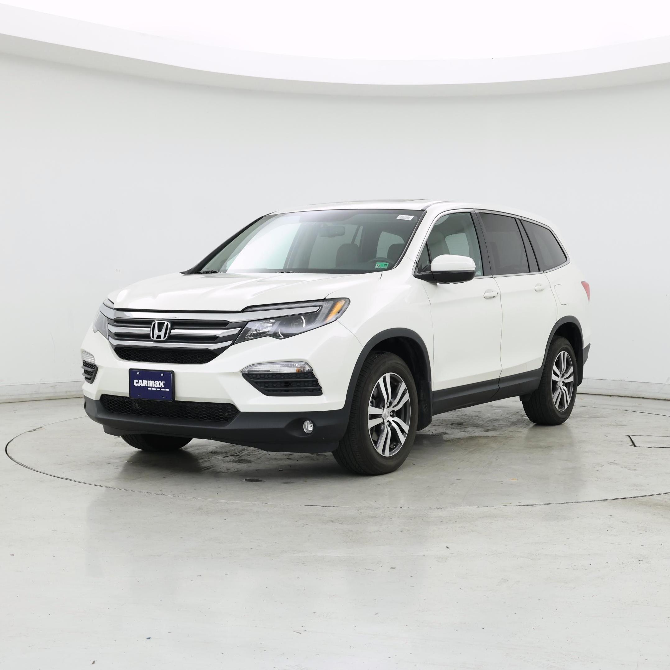 Thumbnail: 2018 Honda Pilot - 4