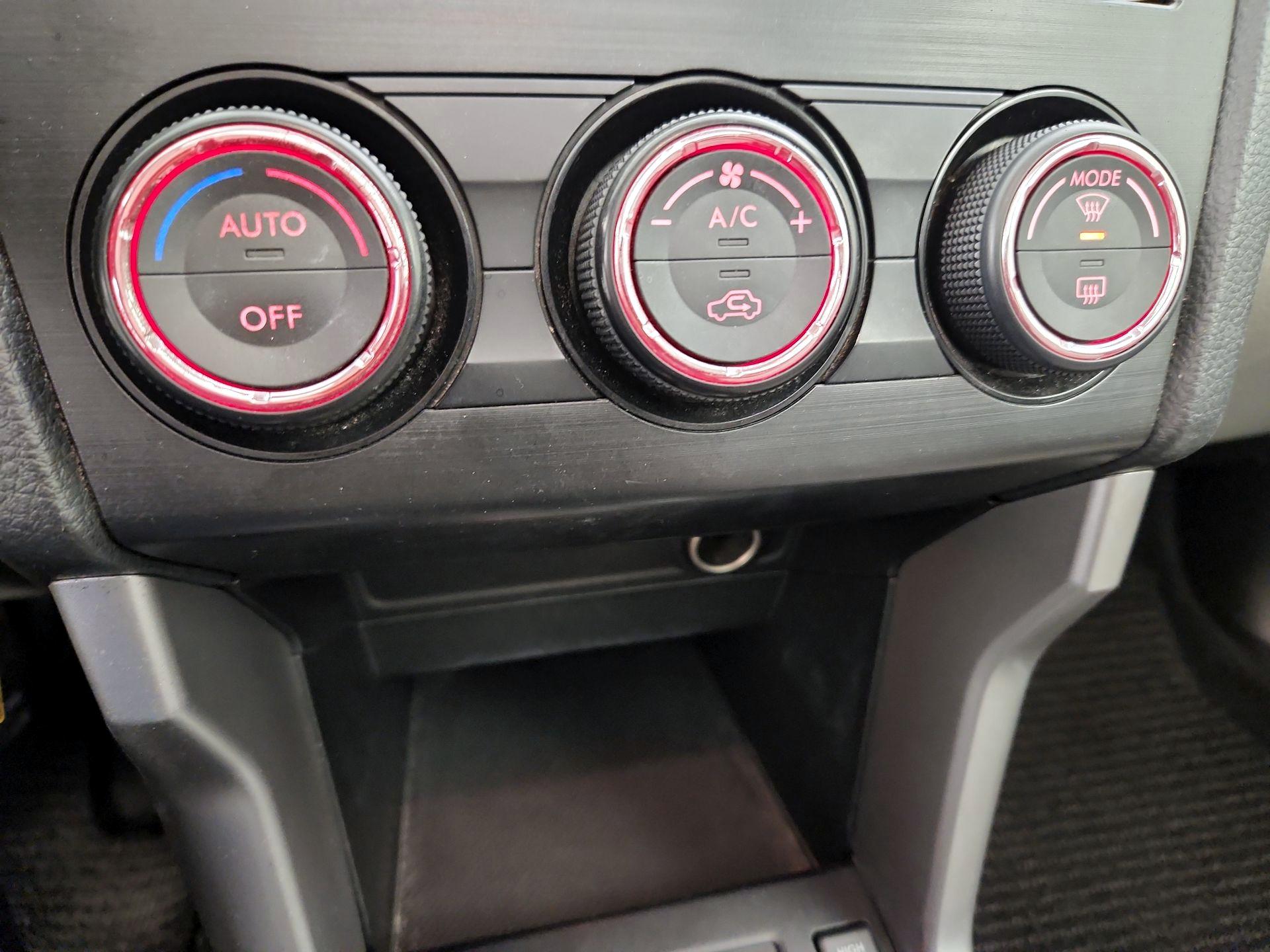 Thumbnail: 2014 Subaru Forester - 16