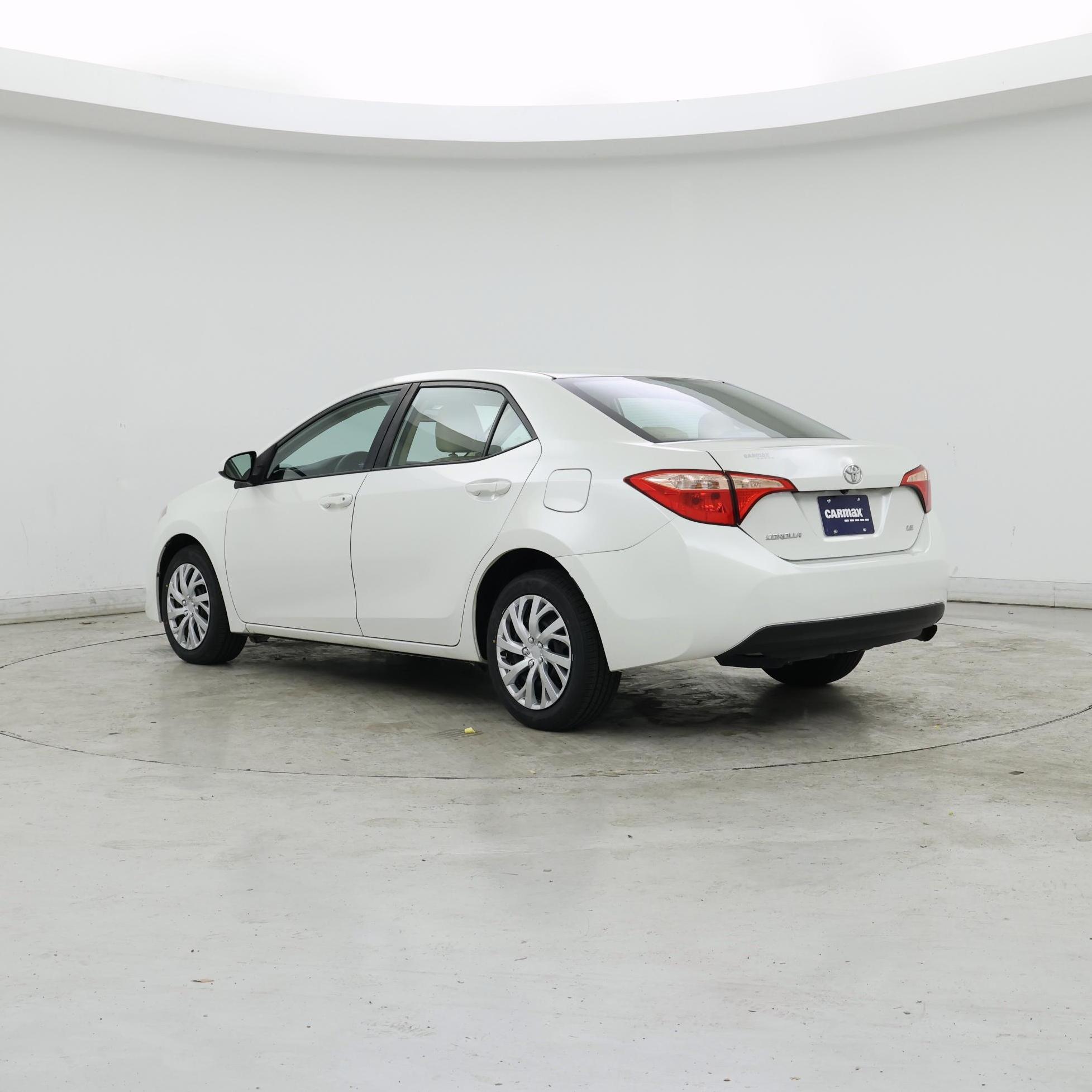 Thumbnail: 2018 Toyota Corolla - 2