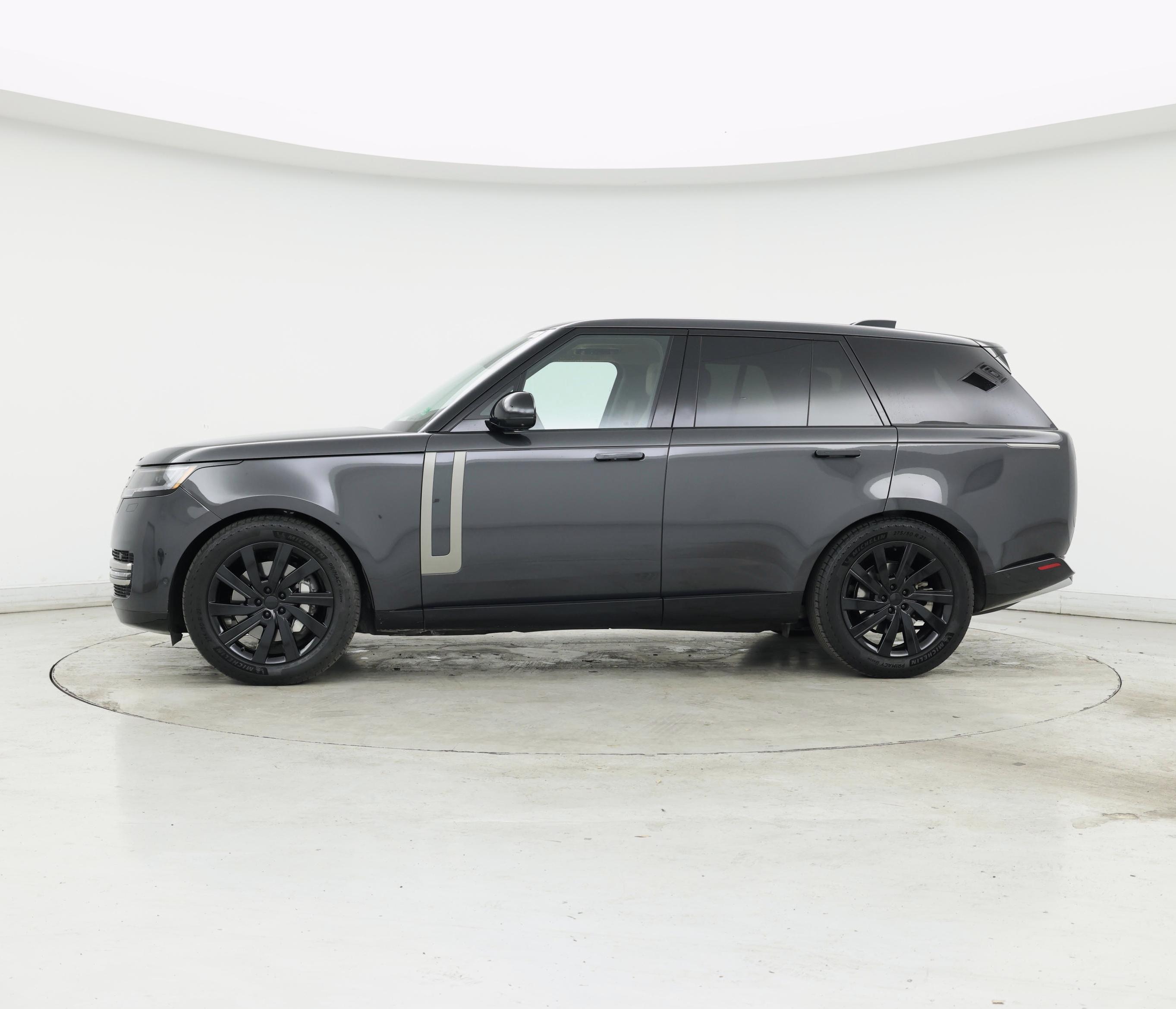 Thumbnail: 2024 Land Rover Range Rover - 3