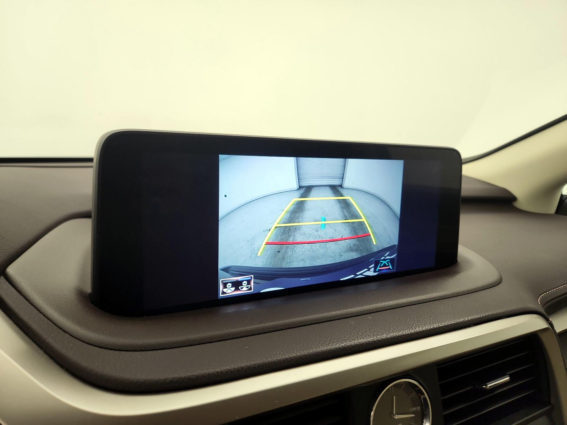 Thumbnail: 2020 Lexus RX - 15