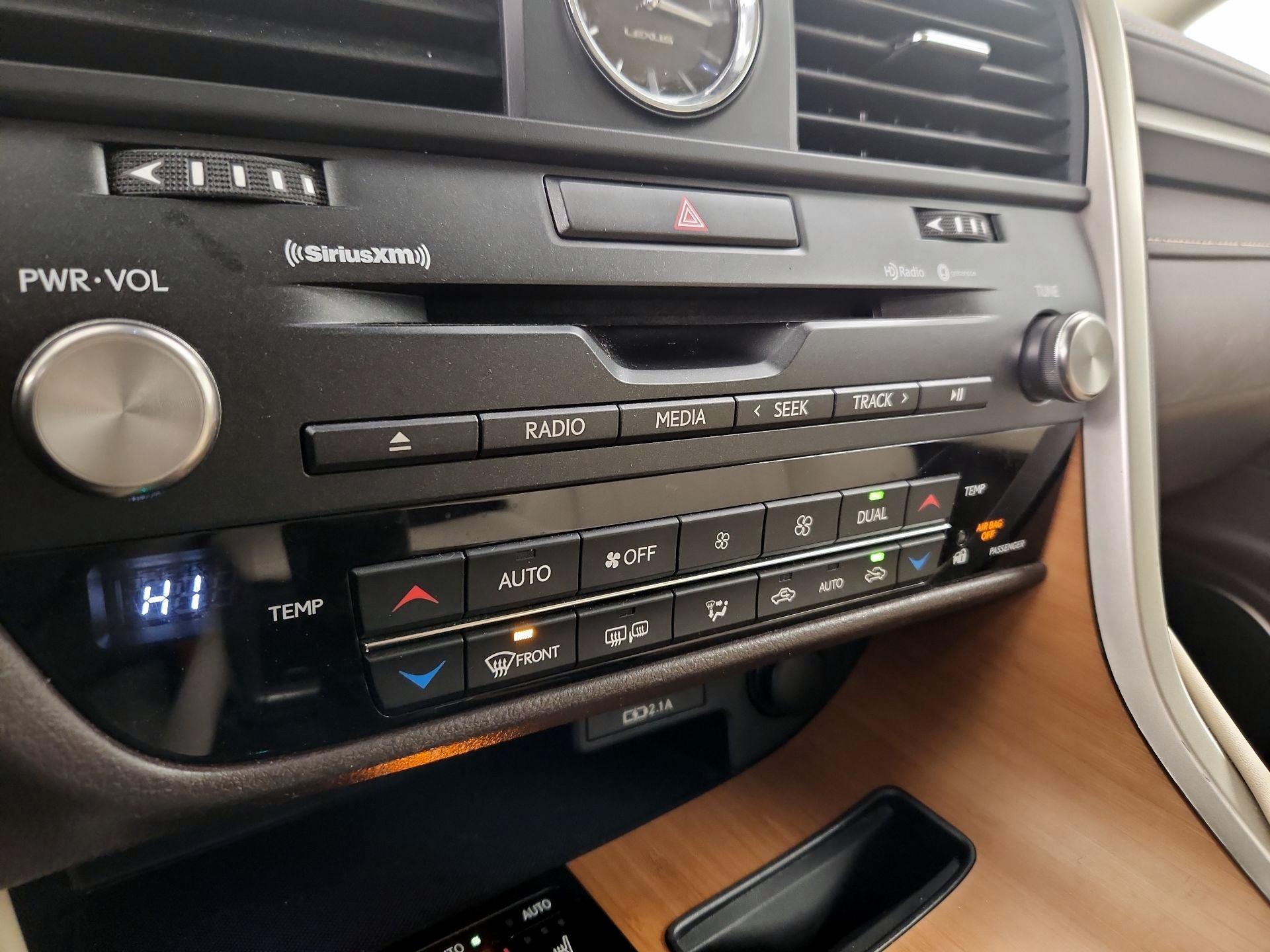 Thumbnail: 2020 Lexus RX - 17