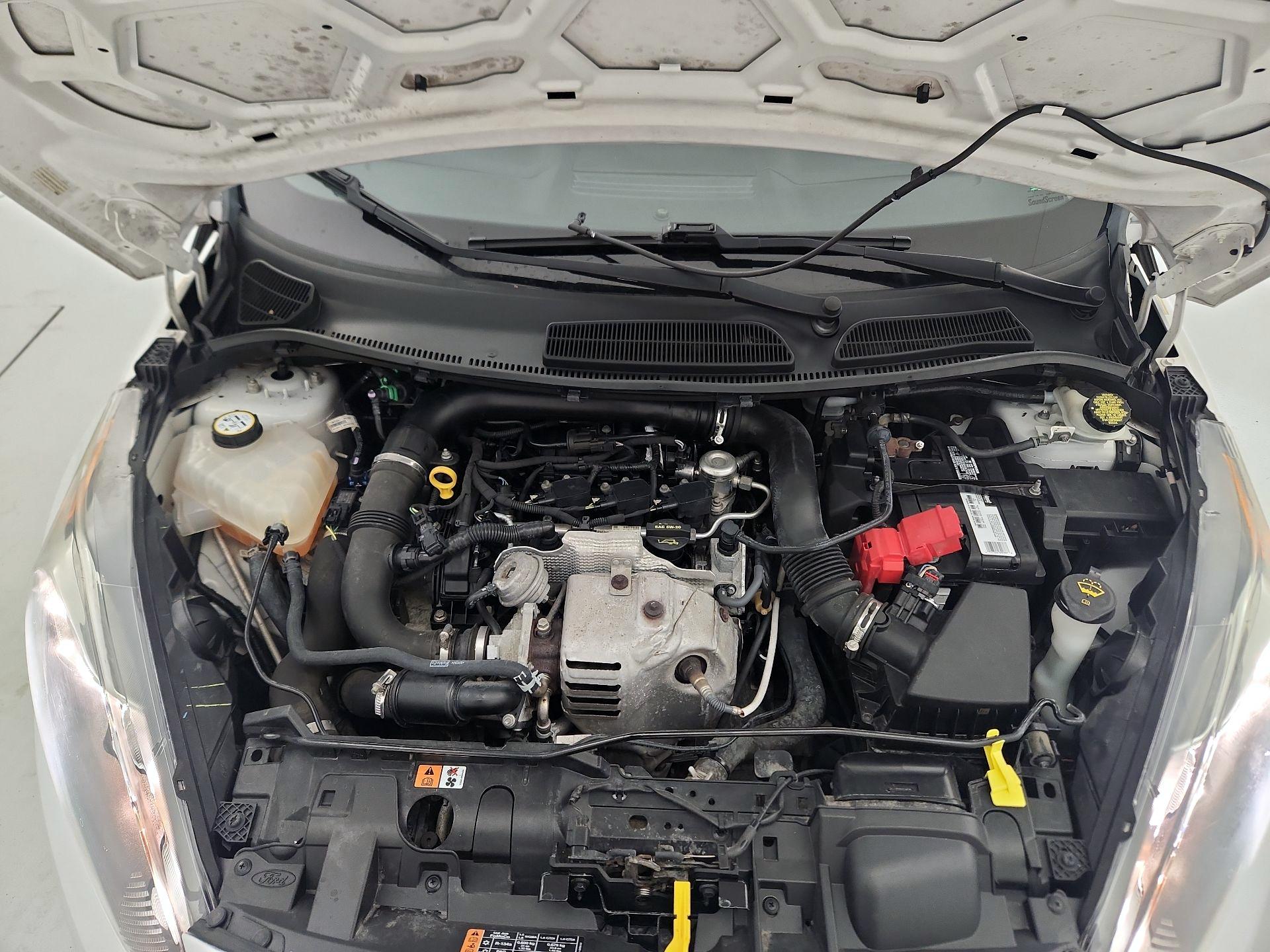 Thumbnail: 2016 Ford Fiesta - 19