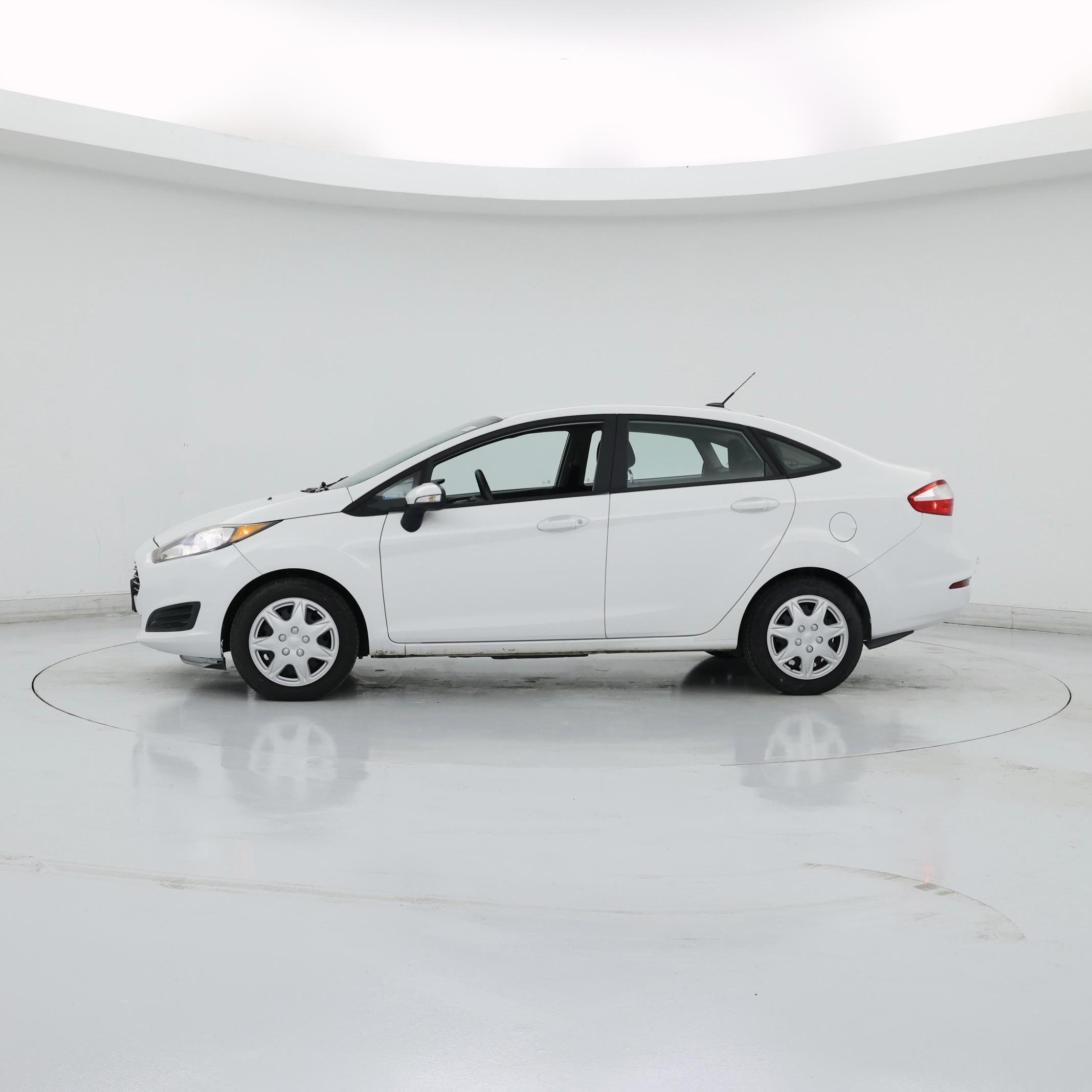 Thumbnail: 2016 Ford Fiesta - 3