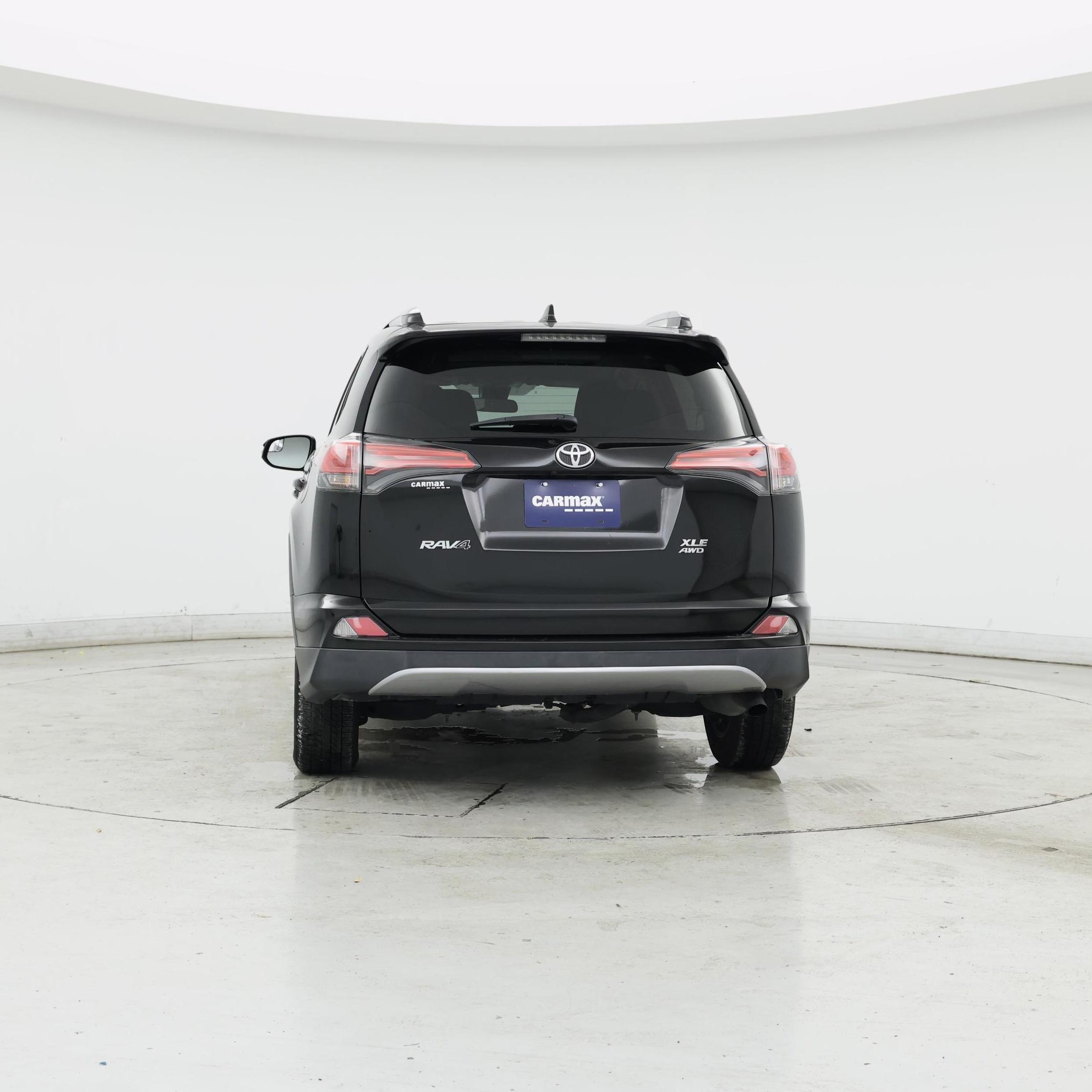 Thumbnail: 2017 Toyota RAV4 - 6