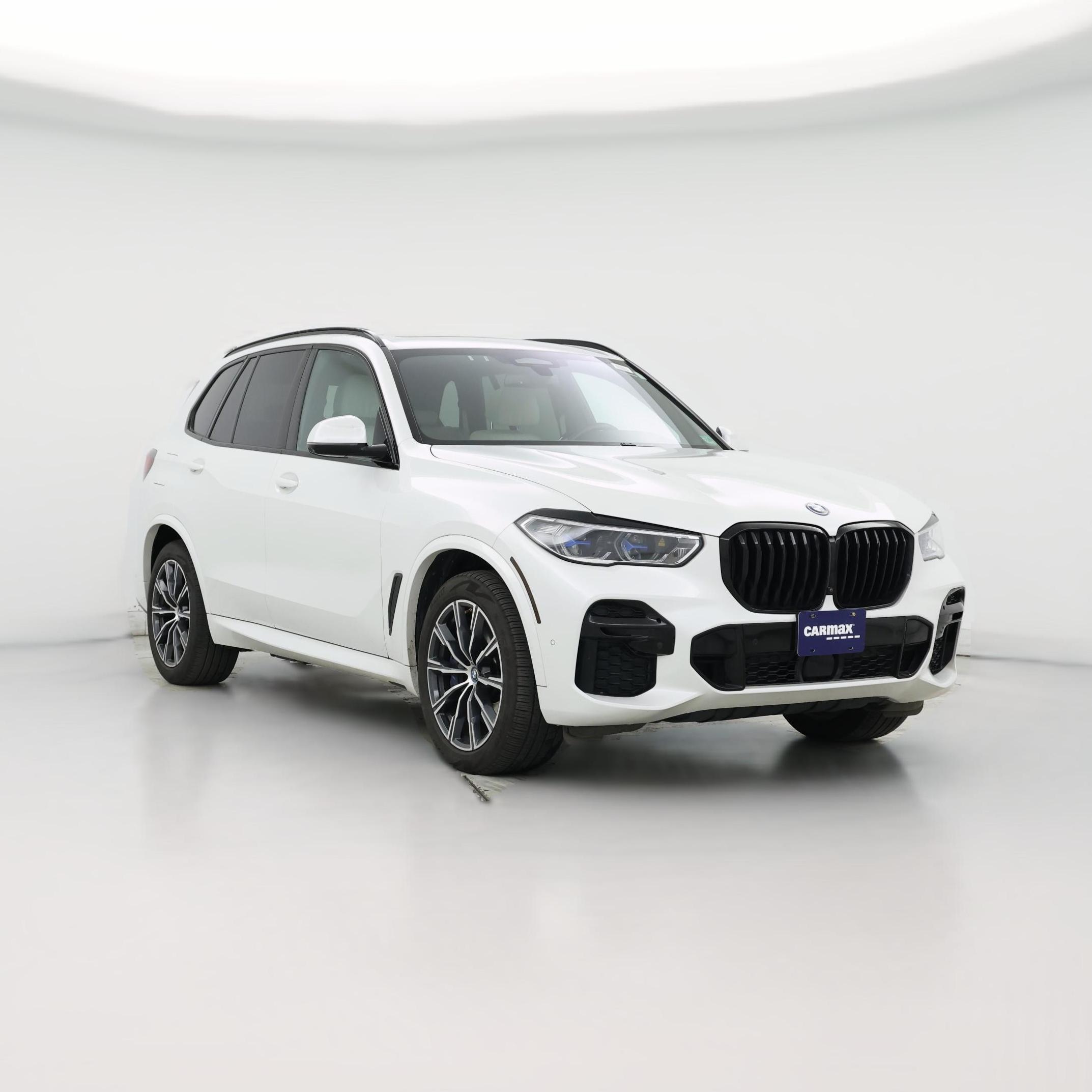 Thumbnail: 2023 BMW X5 - 1