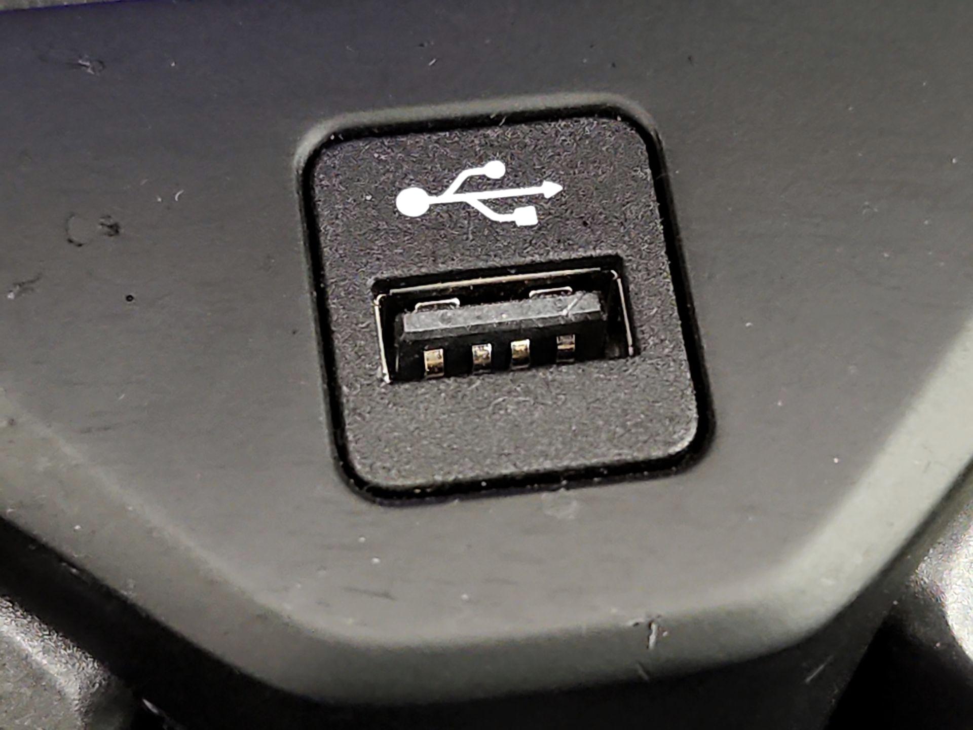 Thumbnail: 2023 BMW X5 - 19