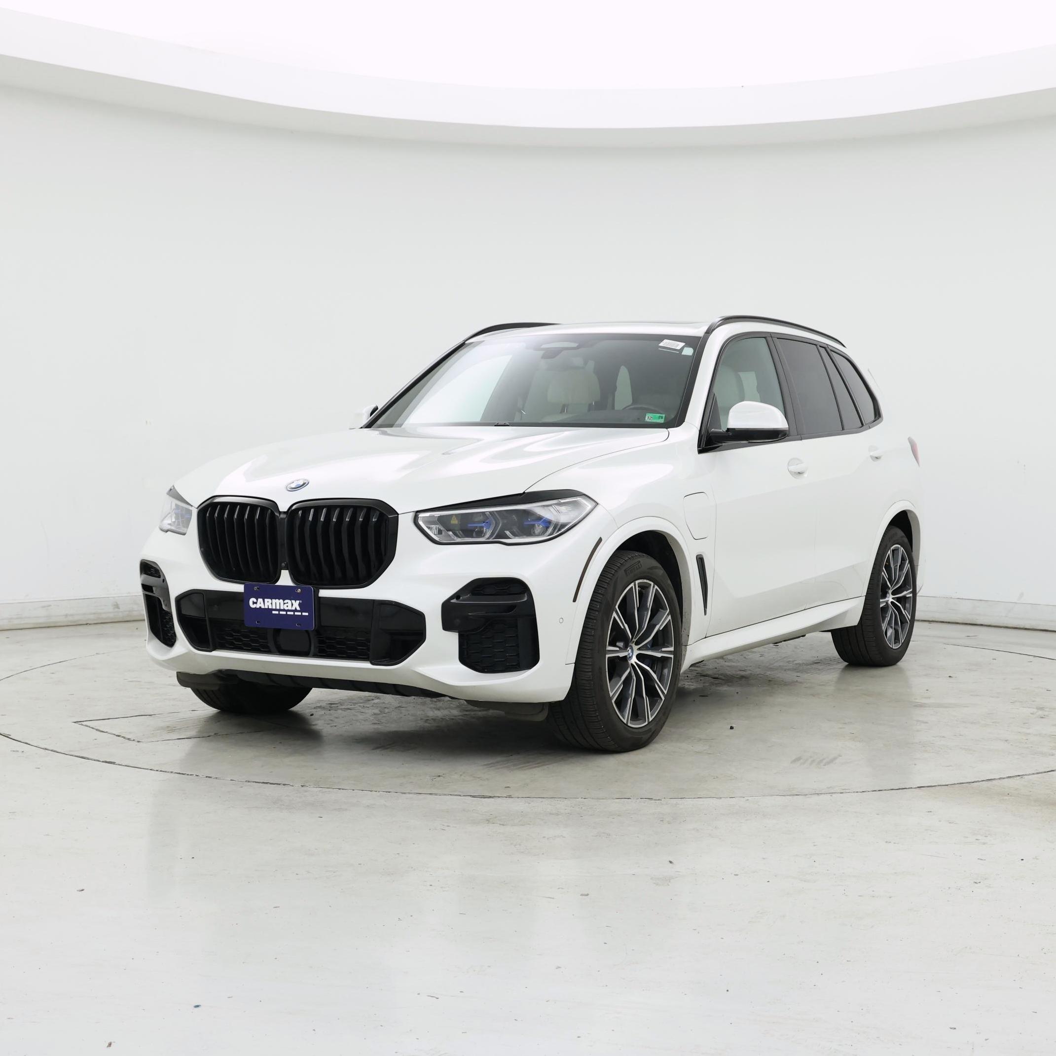 Thumbnail: 2023 BMW X5 - 4