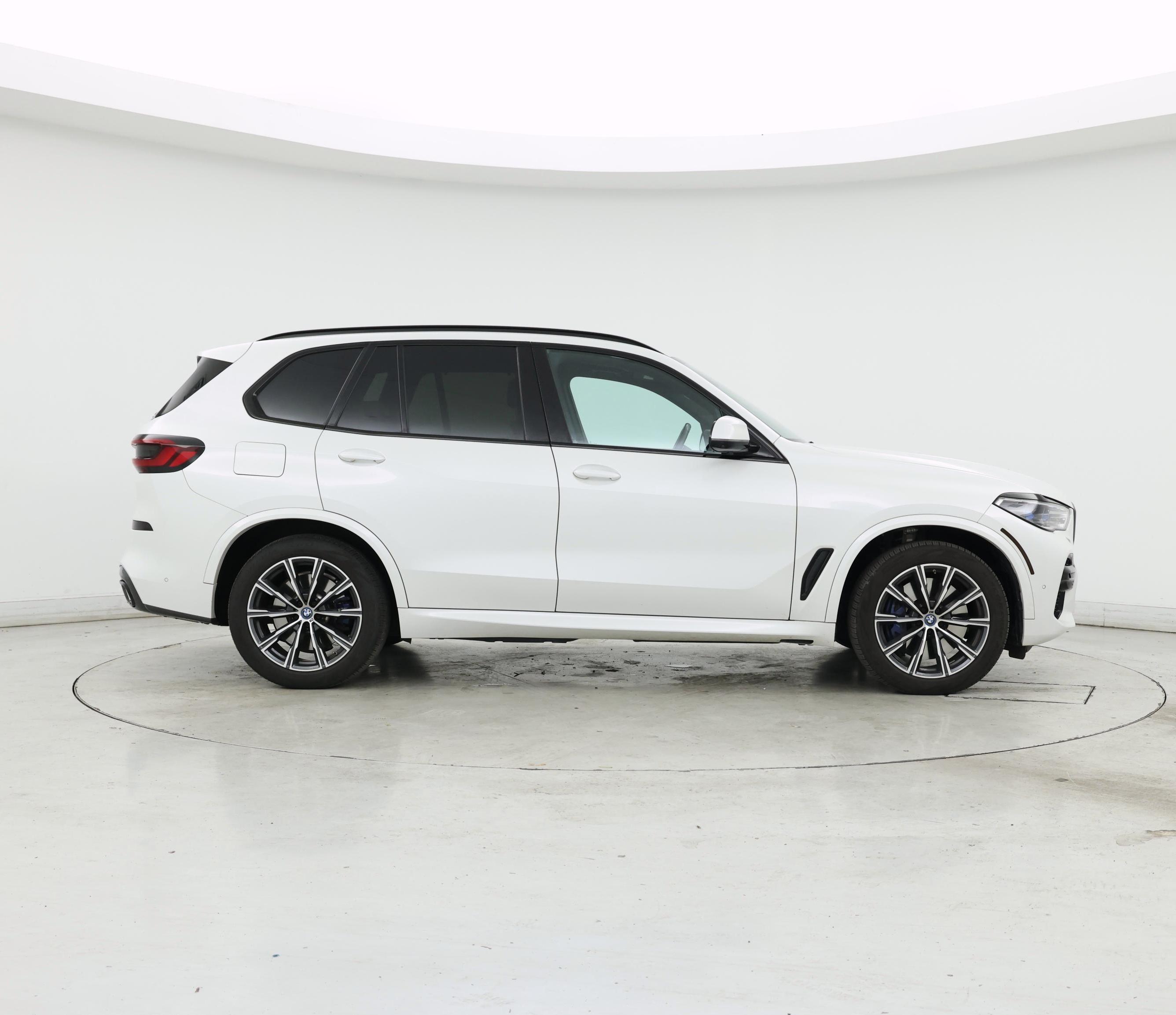 Thumbnail: 2023 BMW X5 - 7