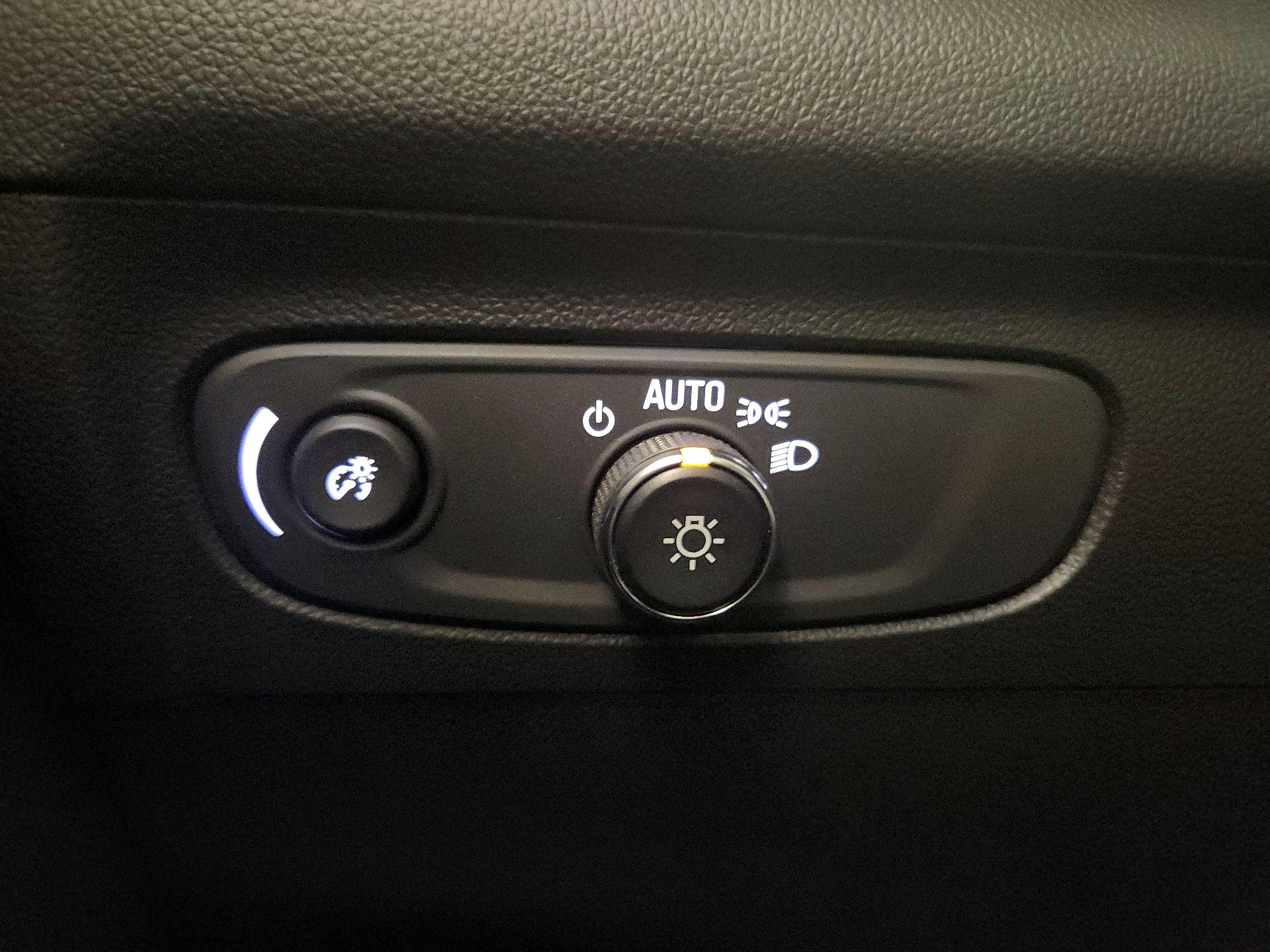 Thumbnail: 2021 Buick Envision - 13