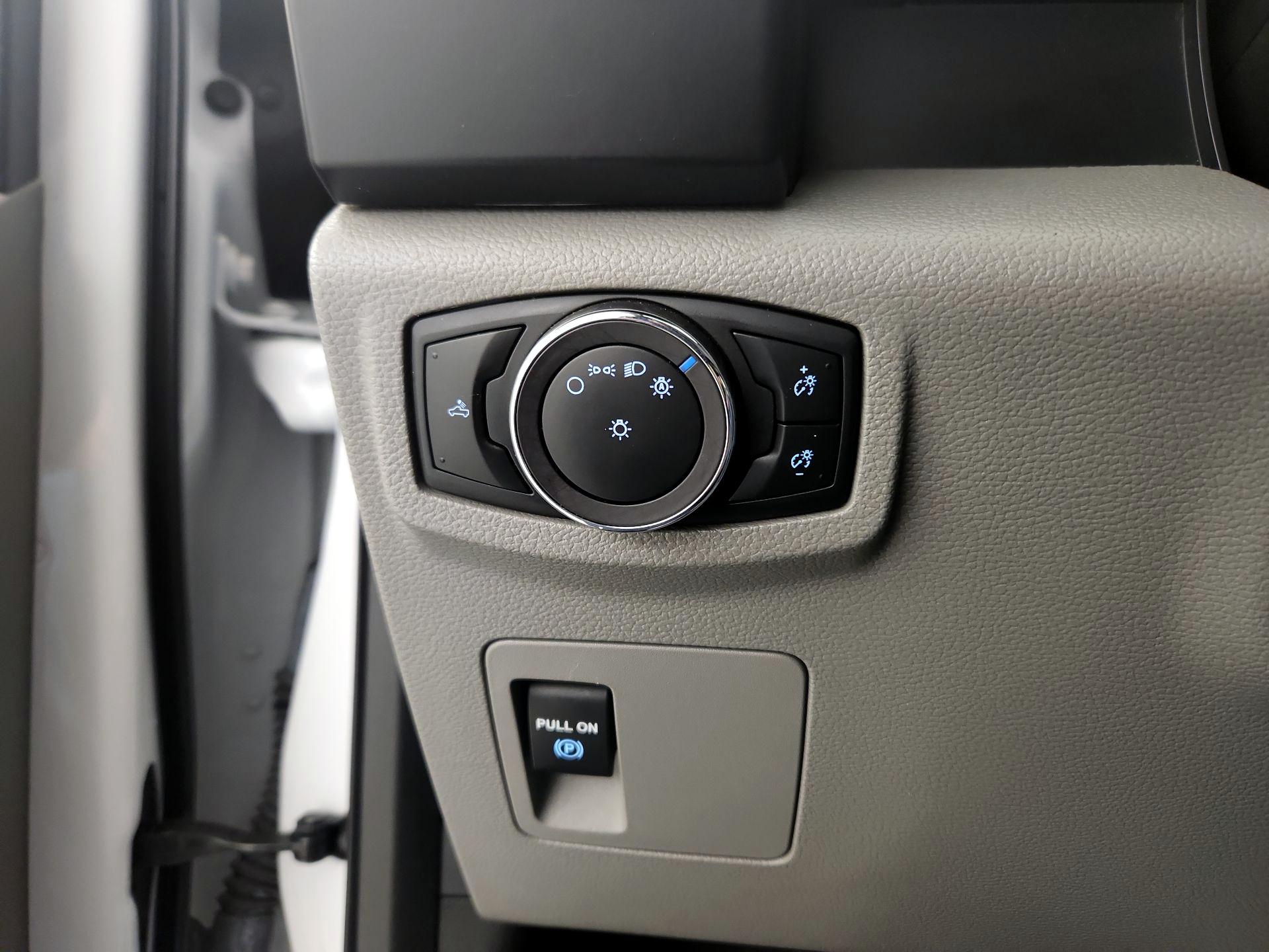 Thumbnail: 2018 Ford F-150 - 13