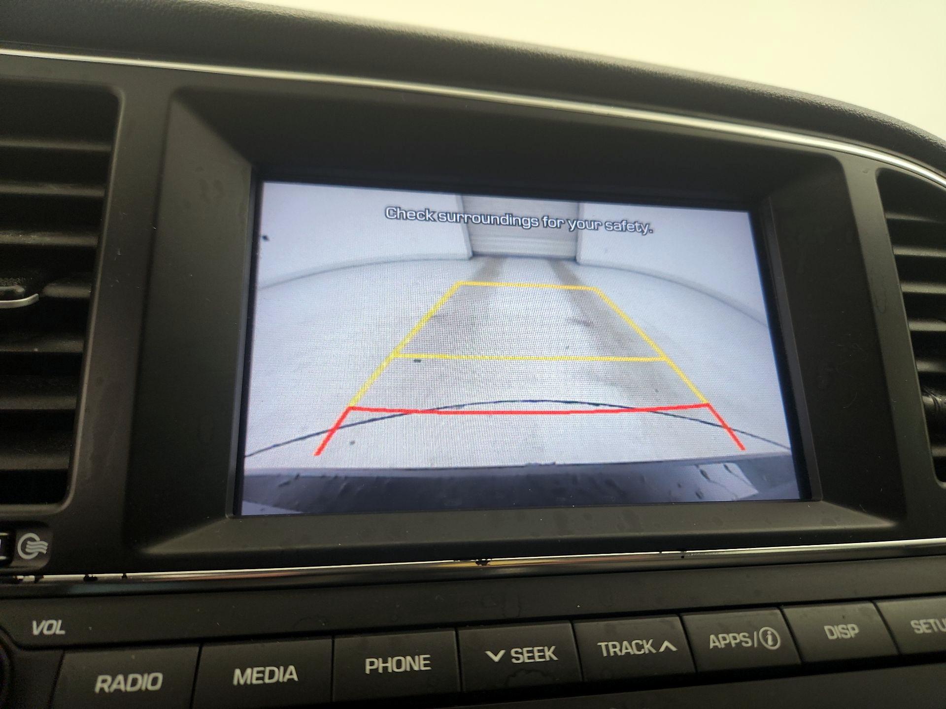 Thumbnail: 2018 Hyundai Elantra - 14