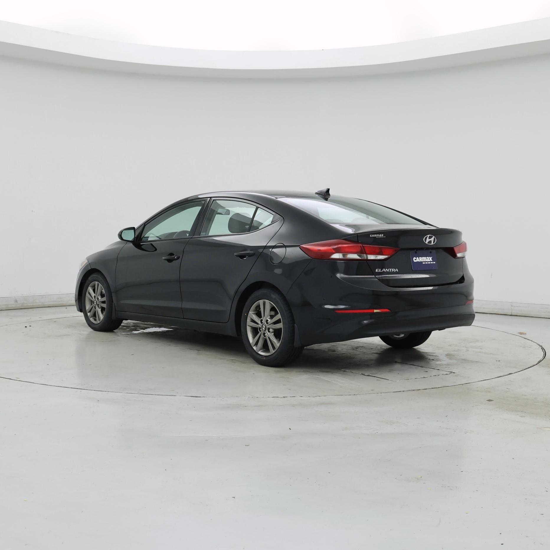 Thumbnail: 2018 Hyundai Elantra - 2