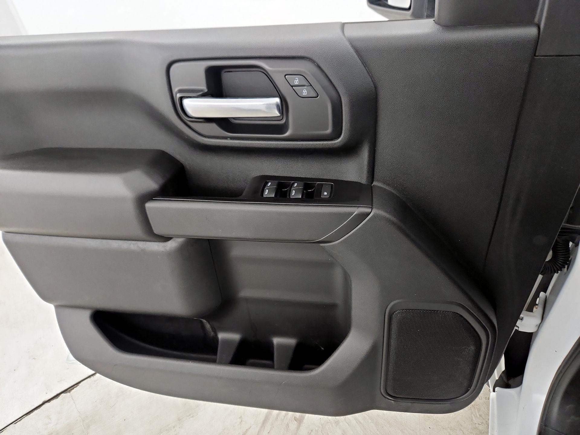 Thumbnail: 2020 Chevrolet Silverado 2500 - 12