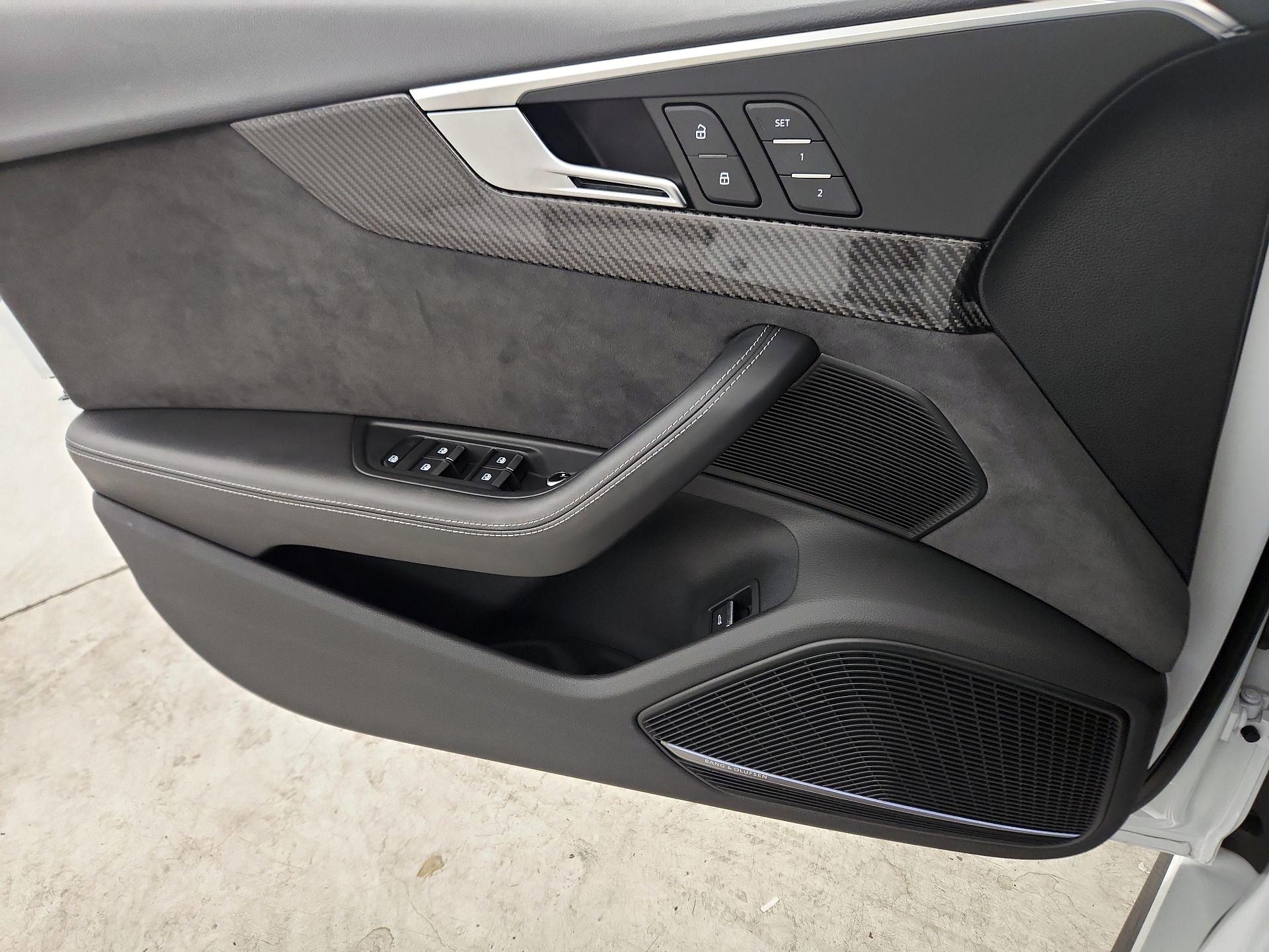 Thumbnail: 2019 Audi RS 5 - 12