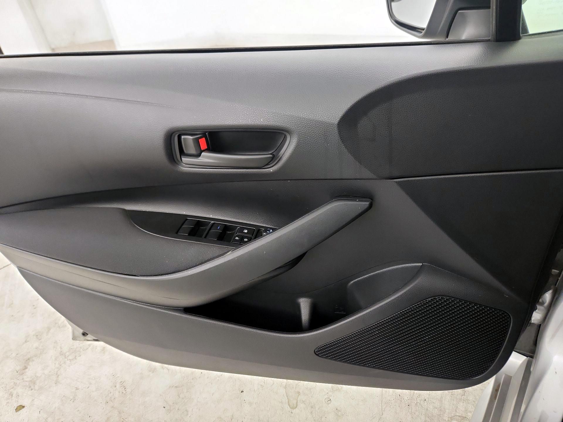 Thumbnail: 2022 Toyota Corolla - 12