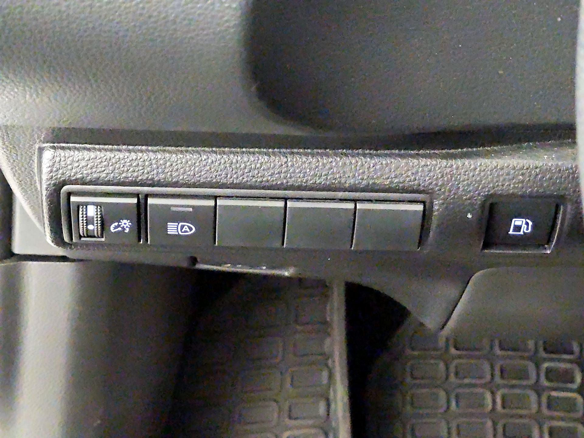 Thumbnail: 2022 Toyota Corolla - 13