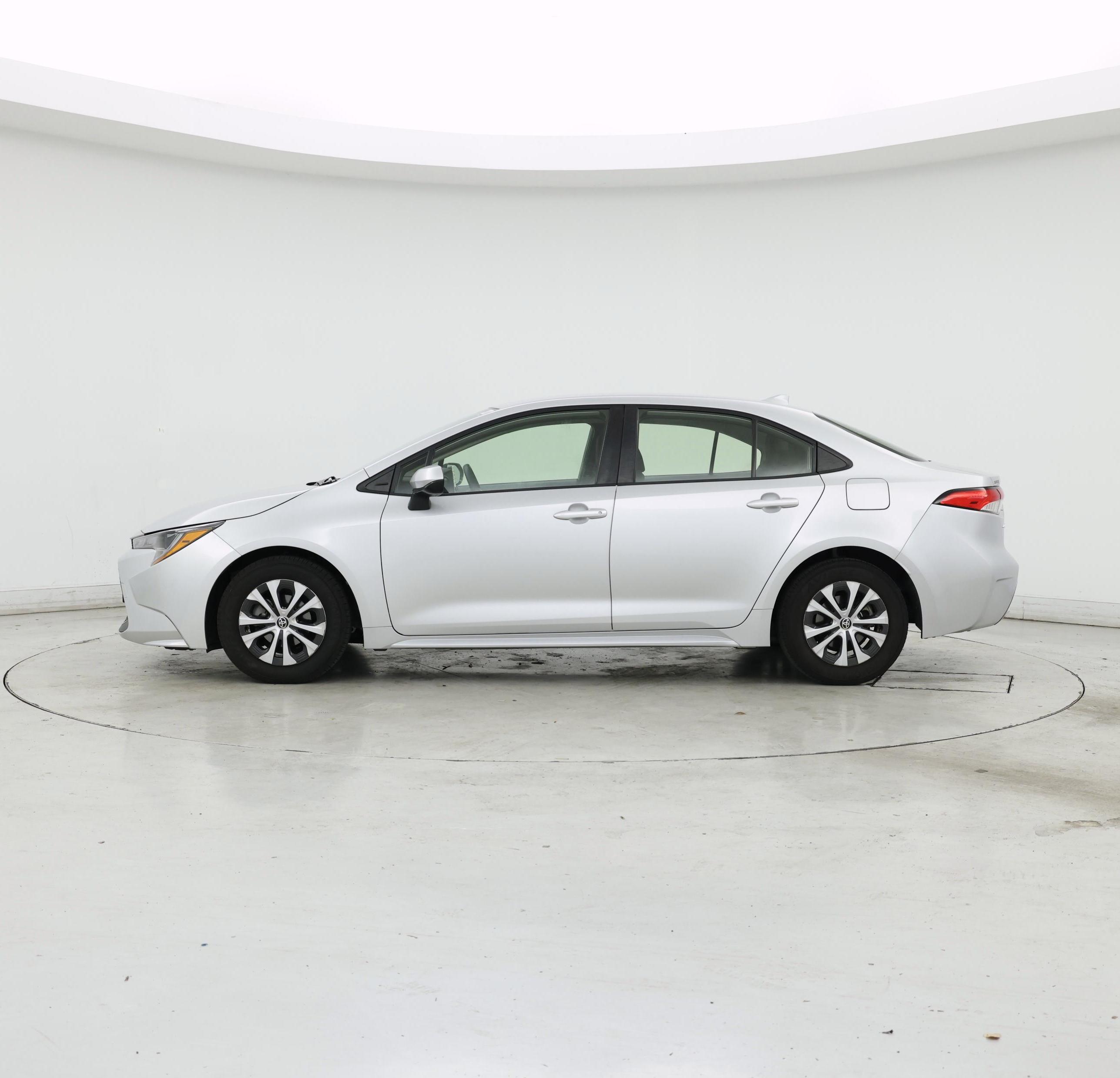 Thumbnail: 2022 Toyota Corolla - 3