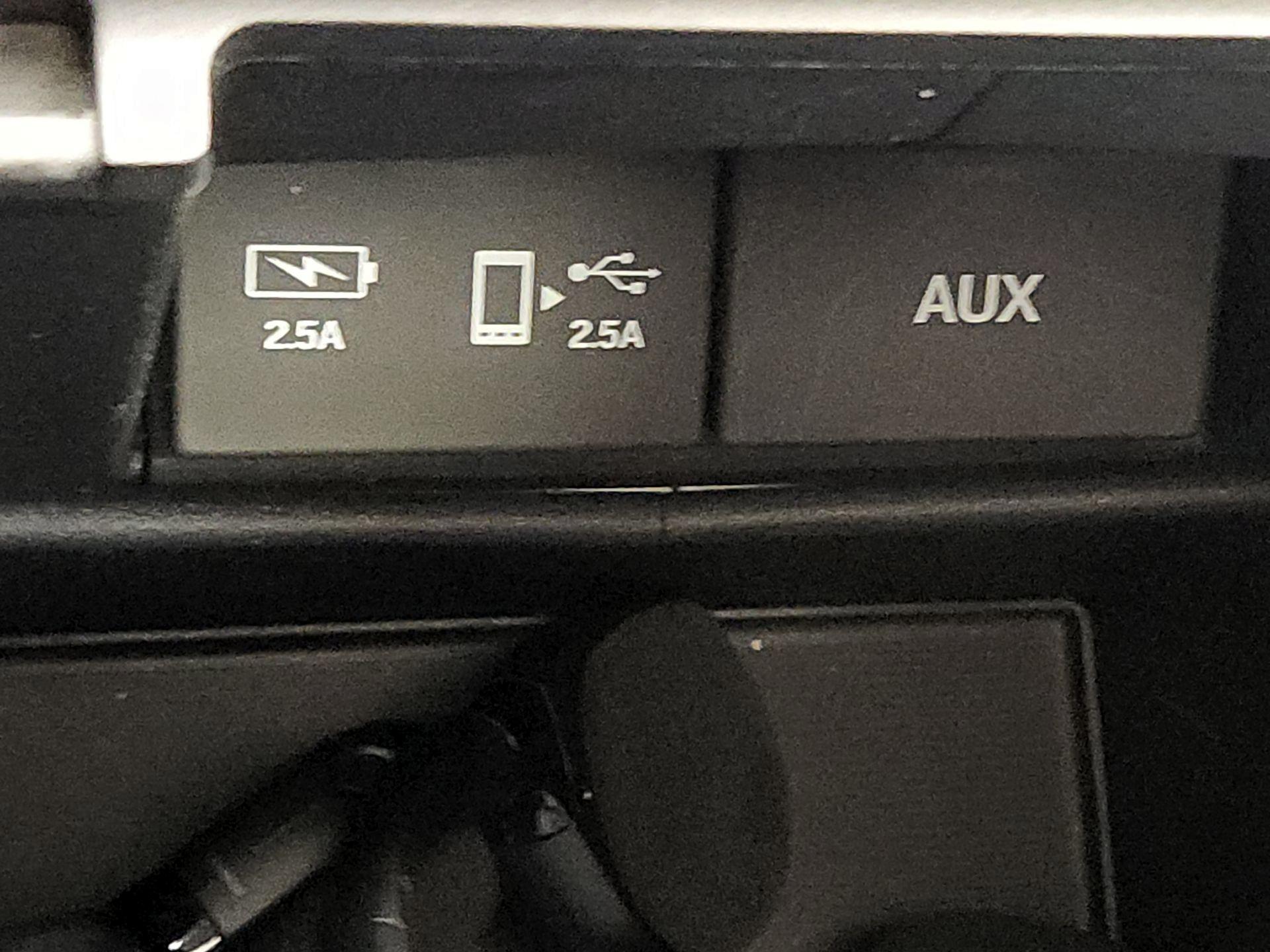 Thumbnail: 2019 Honda Odyssey - 18