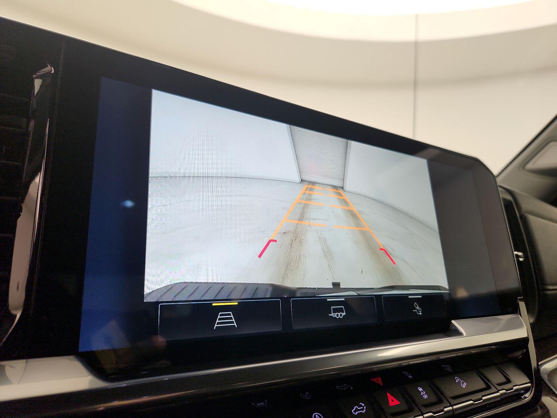 Thumbnail: 2022 Chevrolet Silverado 1500 - 15