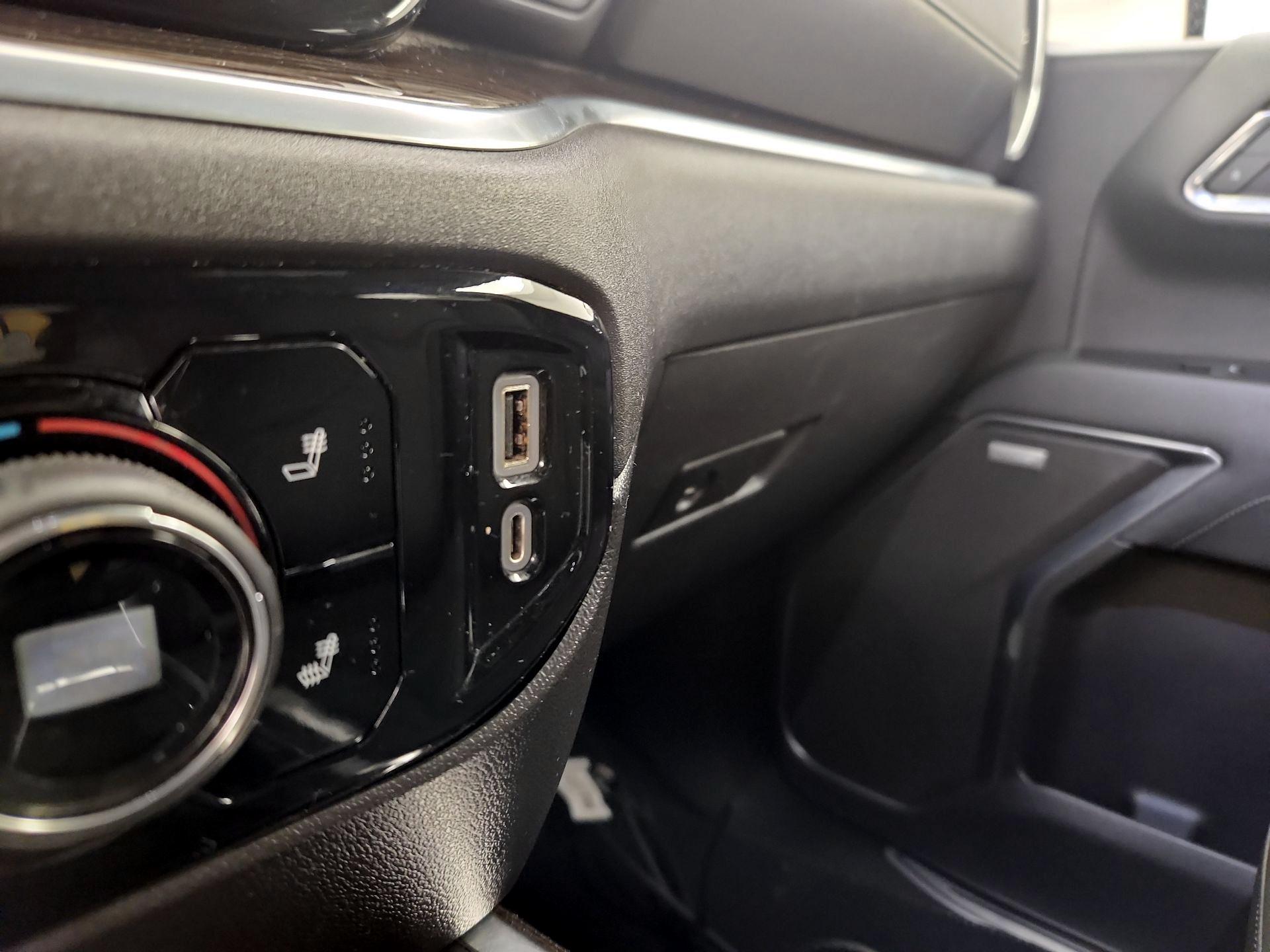 Thumbnail: 2022 Chevrolet Silverado 1500 - 19