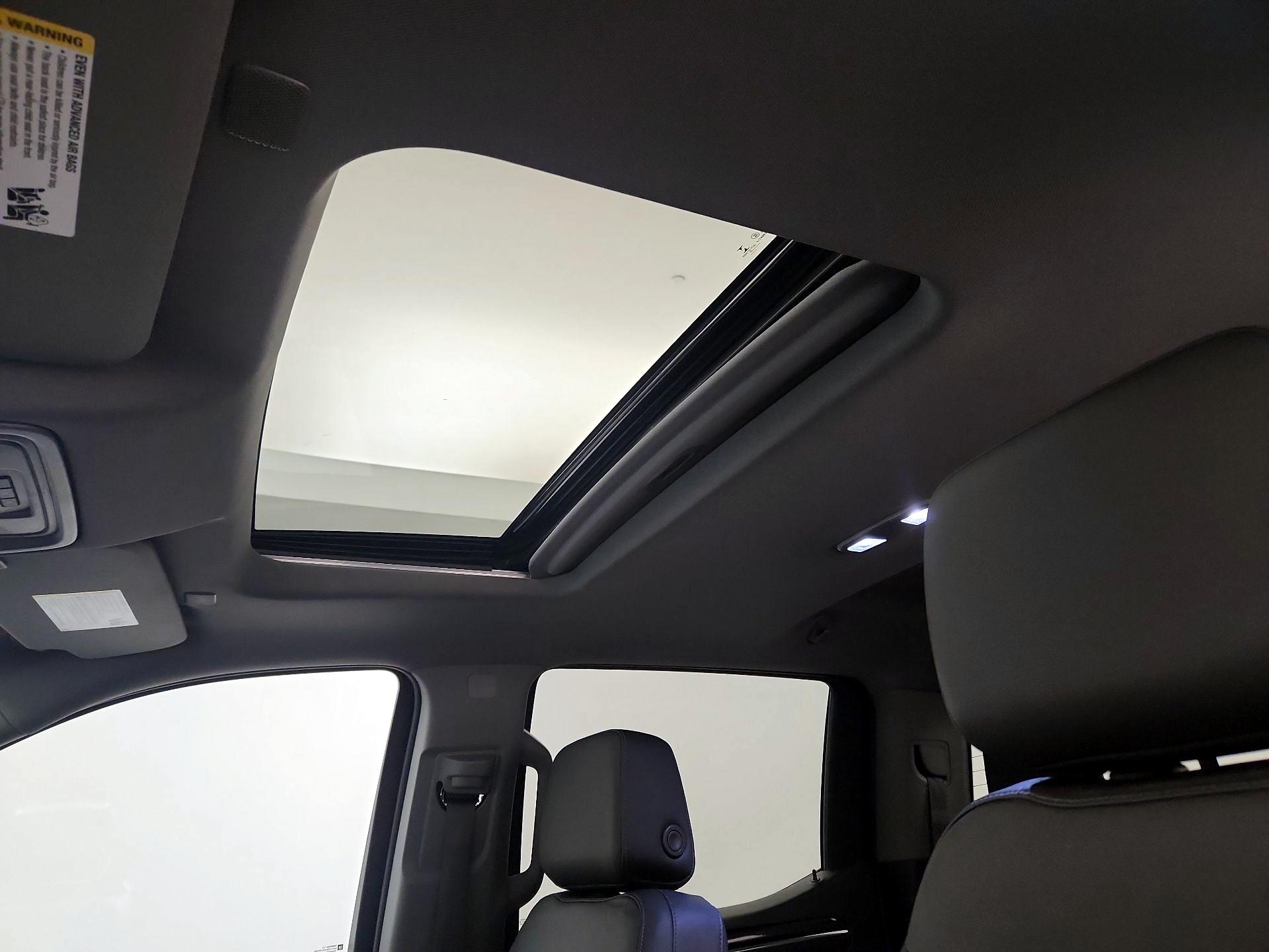 Thumbnail: 2022 Chevrolet Silverado 1500 - 20