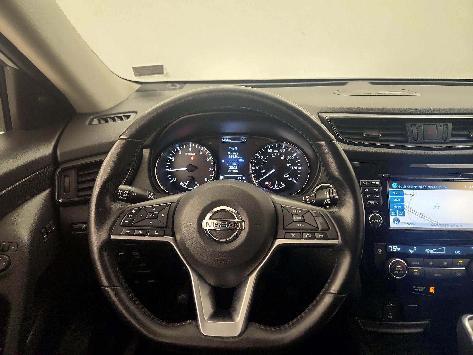 Thumbnail: 2017 Nissan Rogue - 10