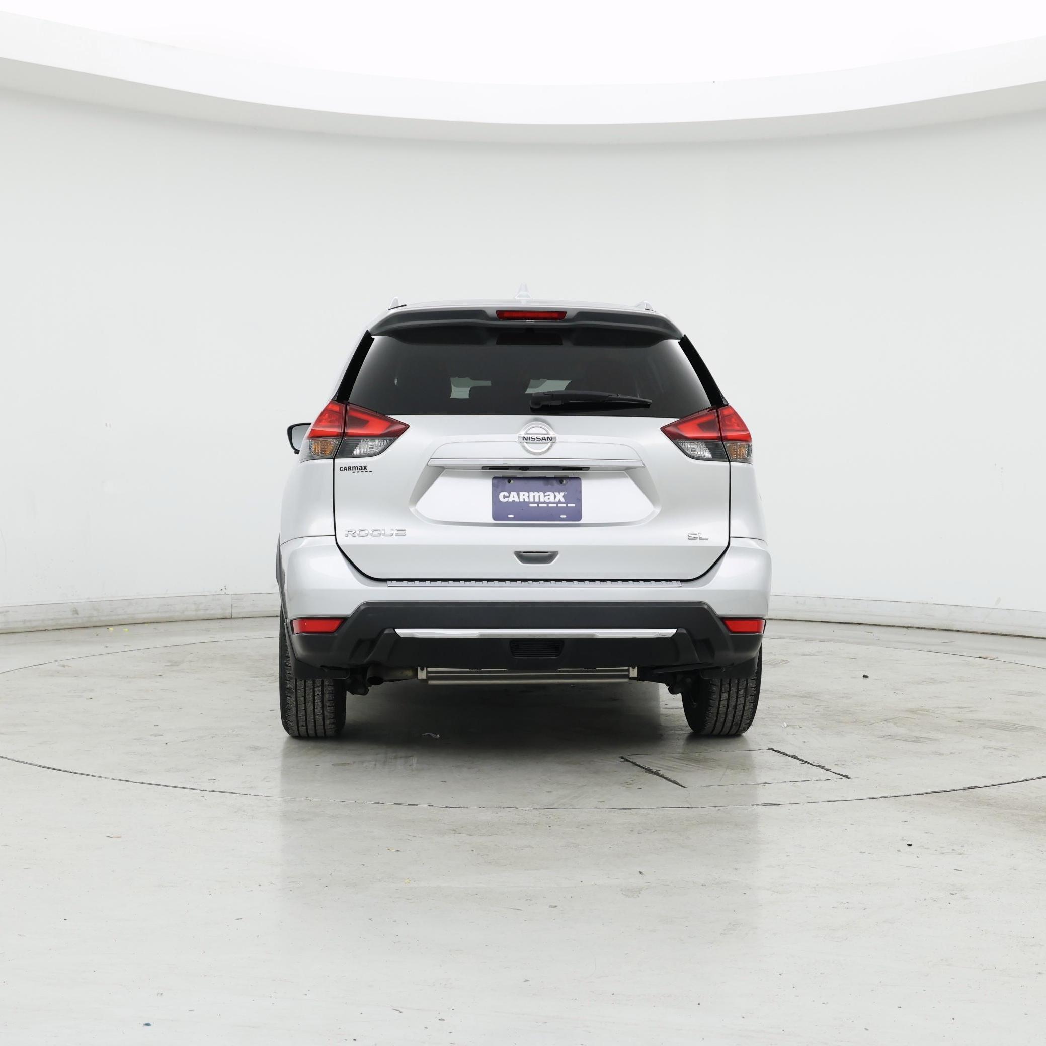 Thumbnail: 2017 Nissan Rogue - 6