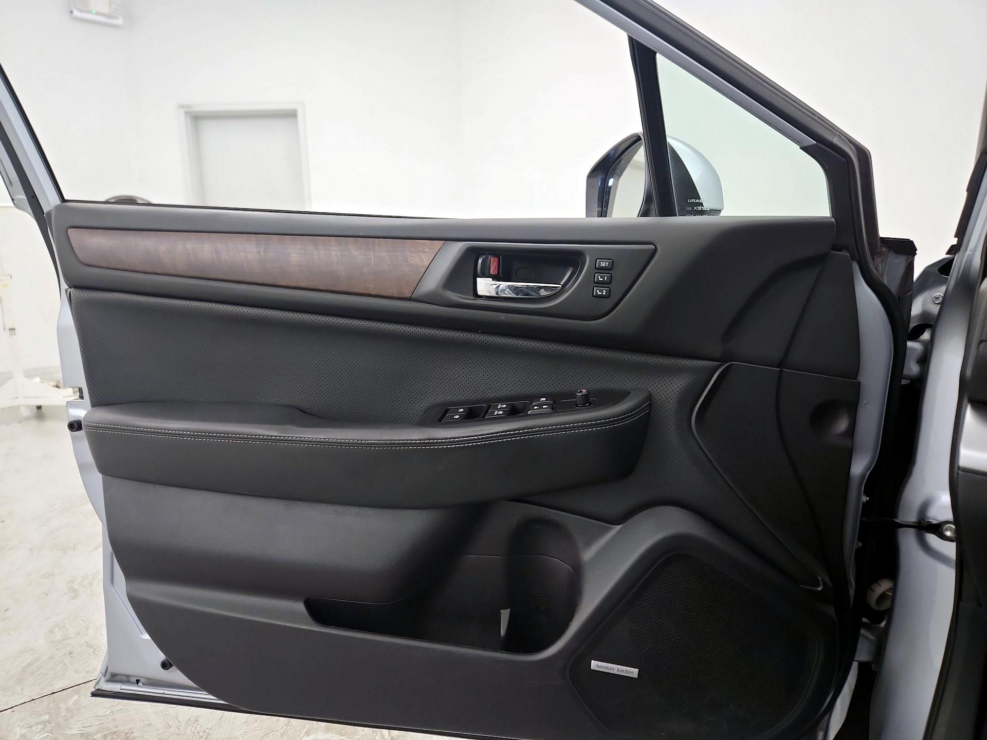 Thumbnail: 2017 Subaru Outback - 12