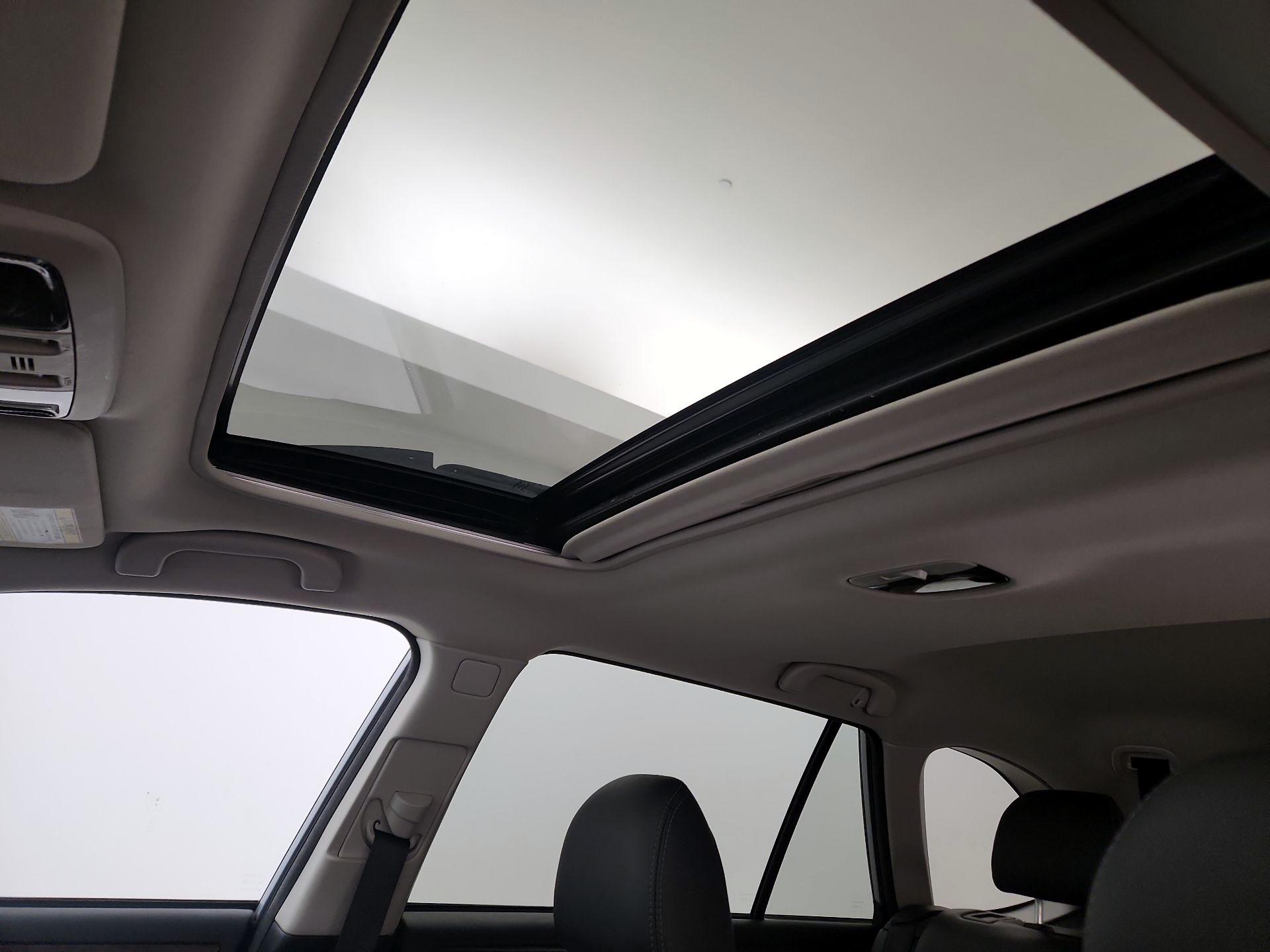 Thumbnail: 2017 Subaru Outback - 20