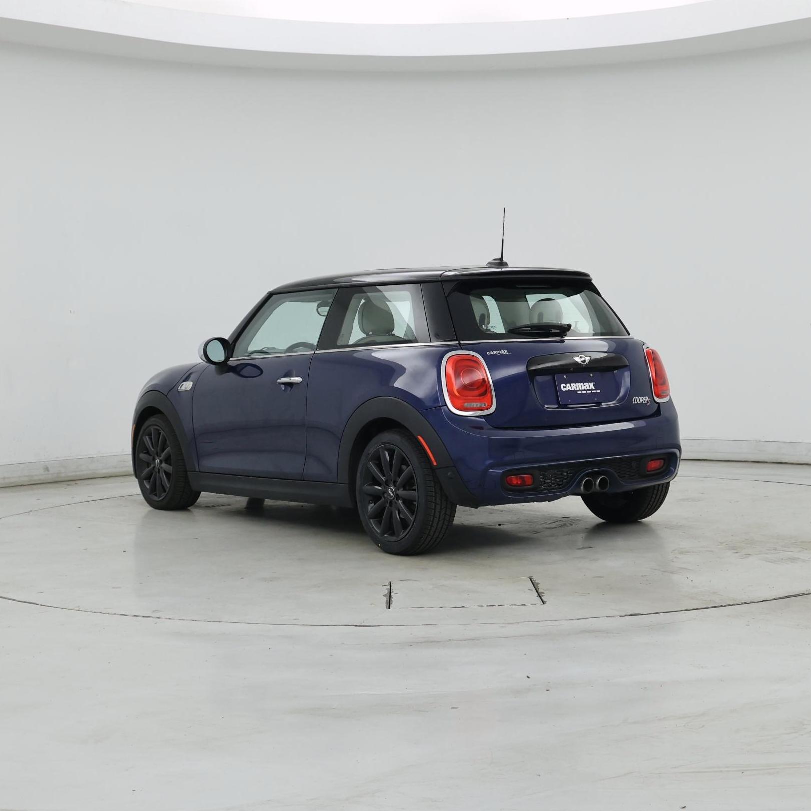 Thumbnail: 2015 MINI Cooper Hardtop - 2