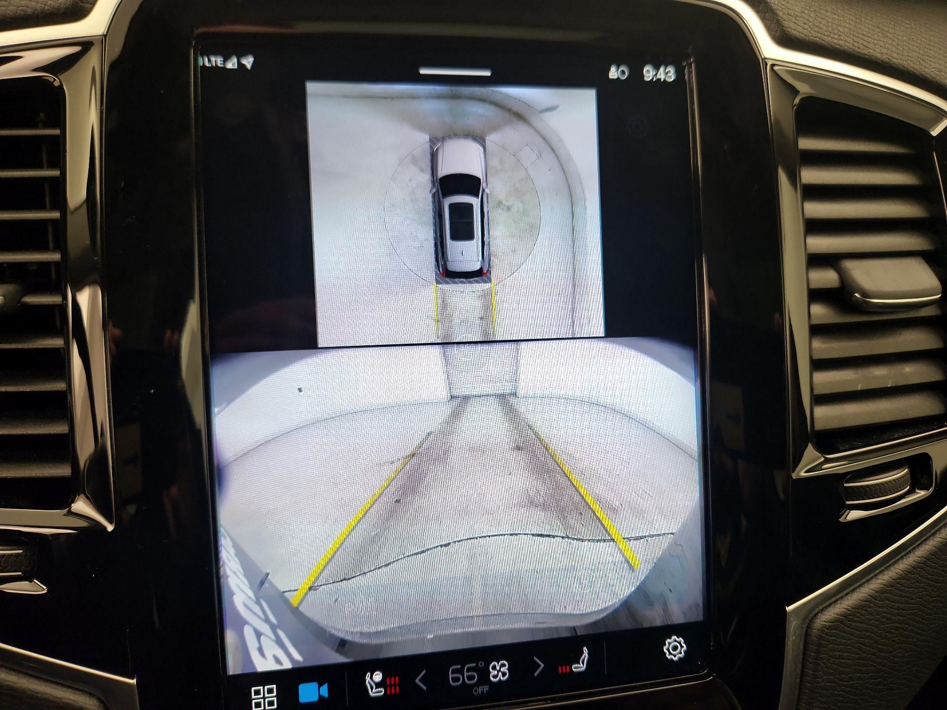 Thumbnail: 2024 Volvo XC90 - 15