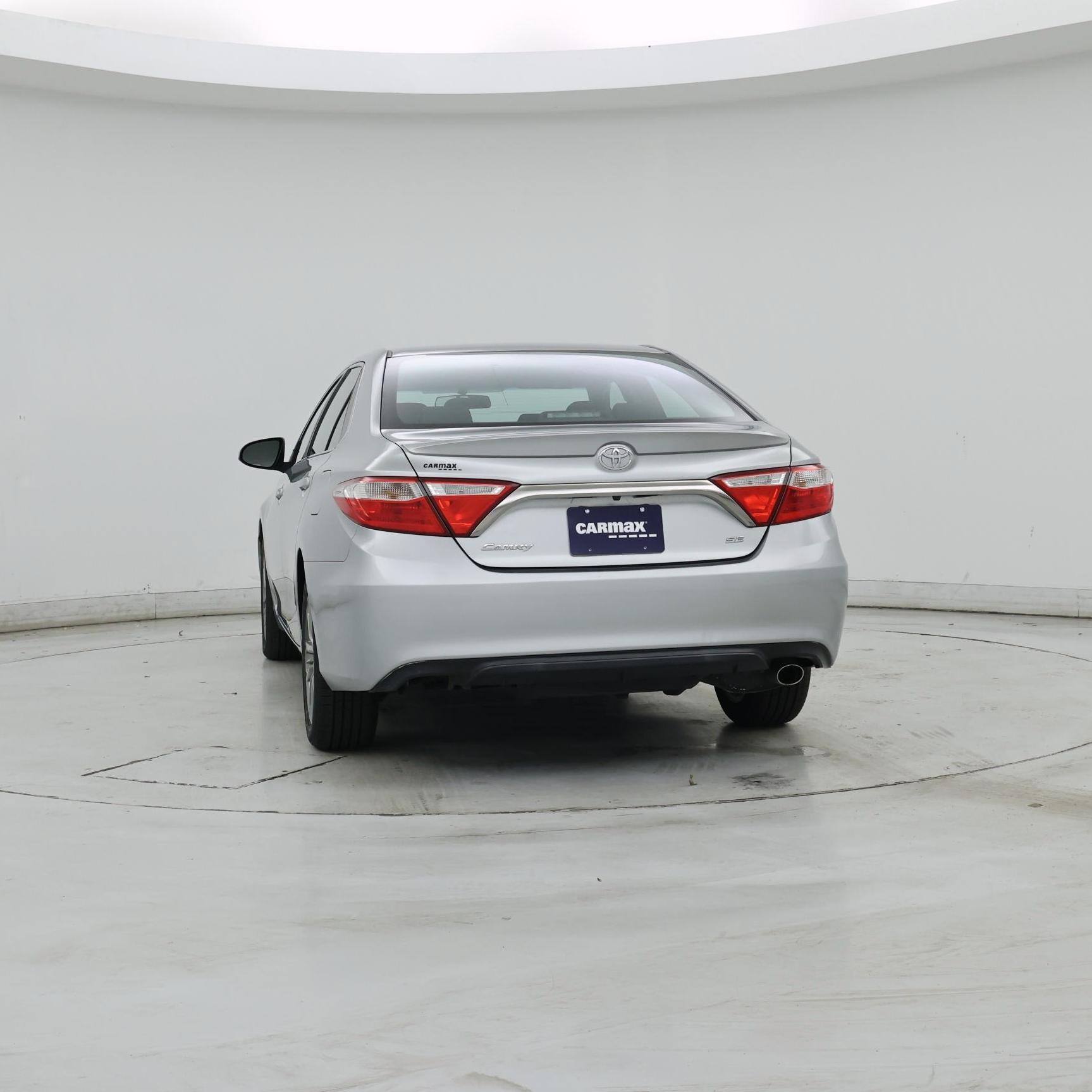 Thumbnail: 2015 Toyota Camry - 6