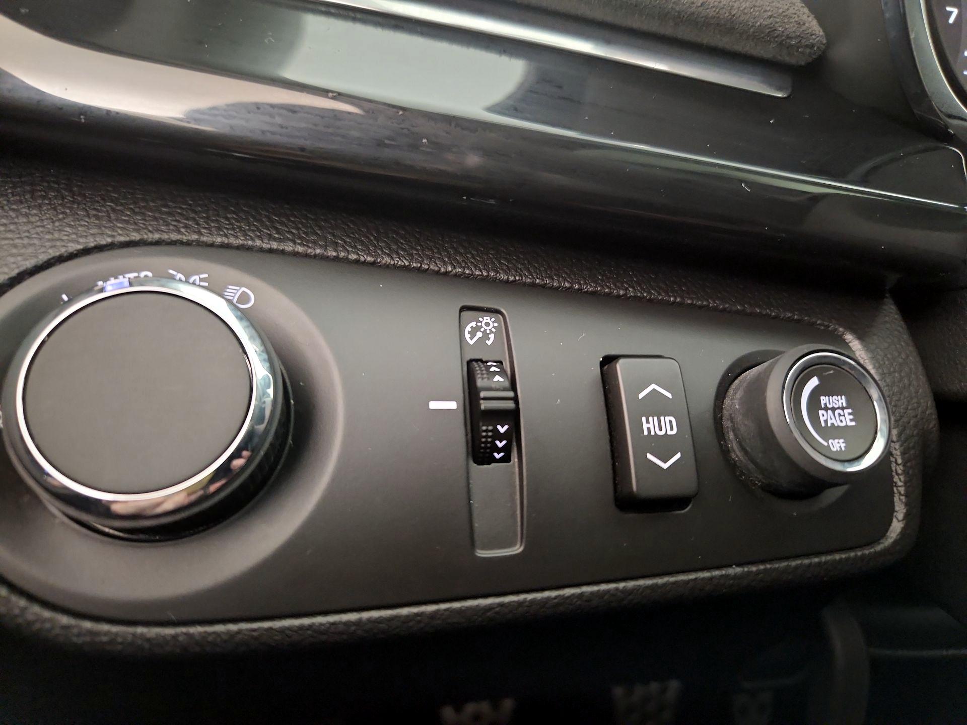 Thumbnail: 2016 Chevrolet  - 13