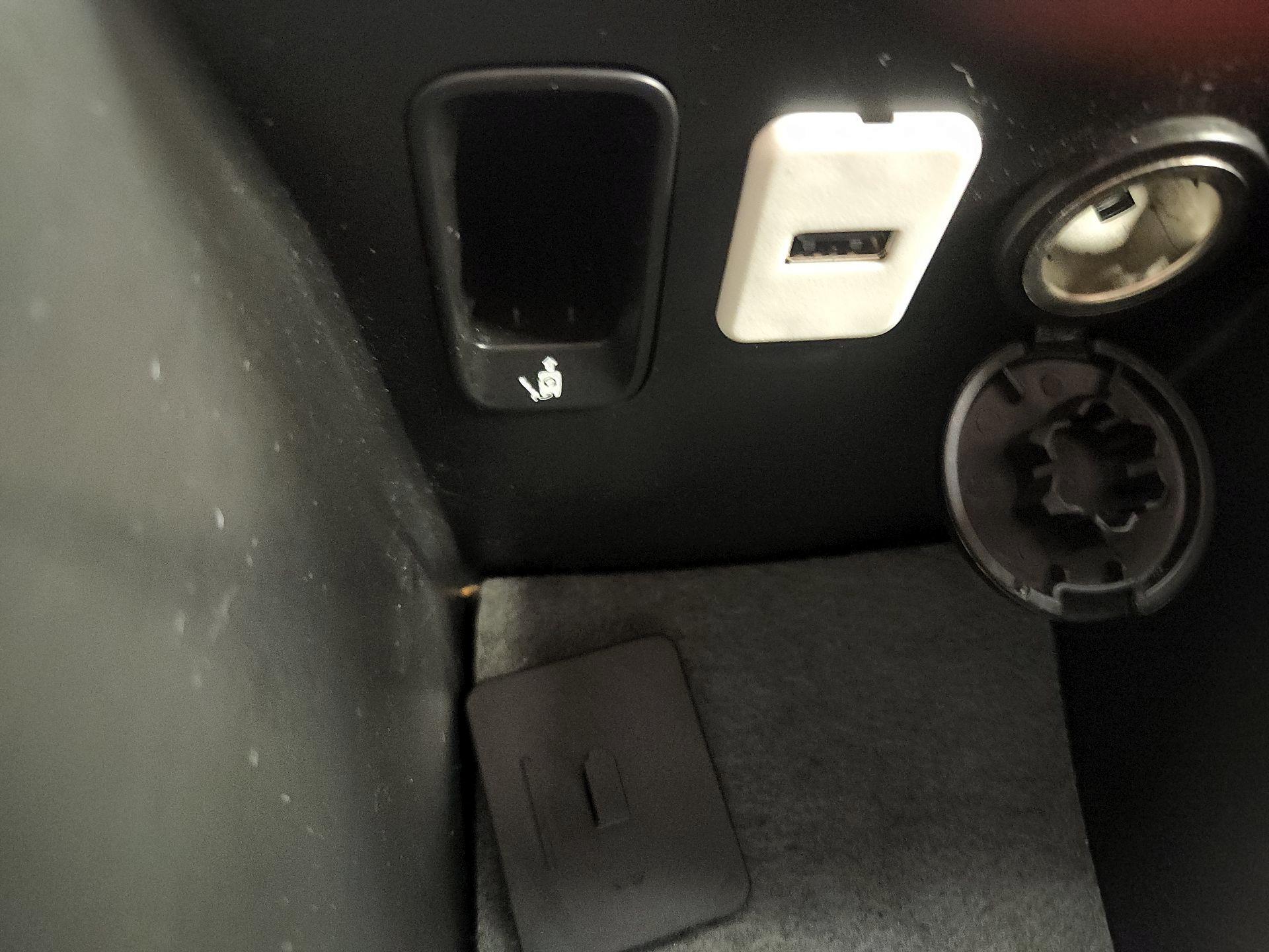 Thumbnail: 2016 Chevrolet  - 17