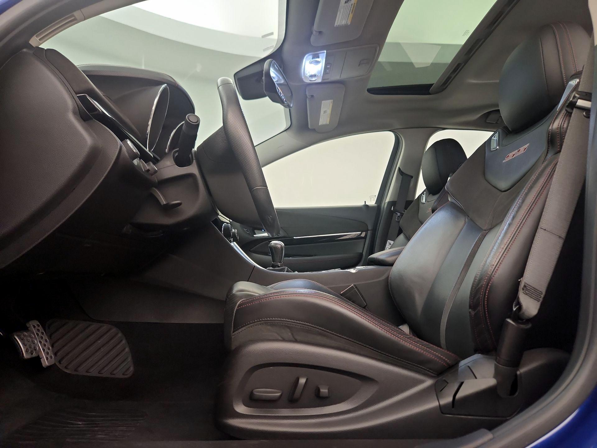 Thumbnail: 2016 Chevrolet  - 18