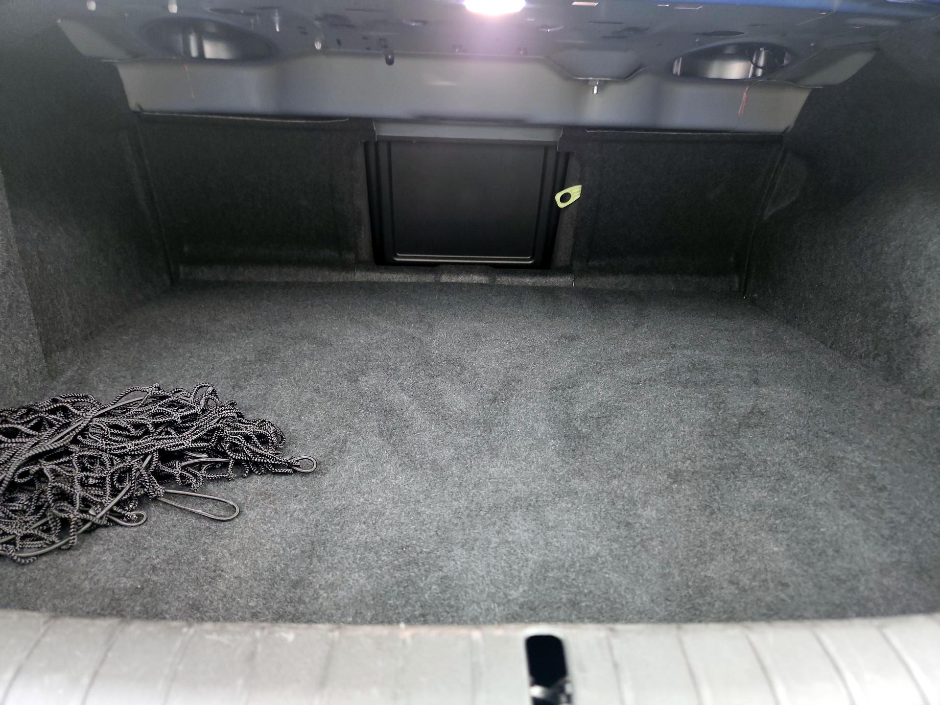 Thumbnail: 2016 Chevrolet  - 20