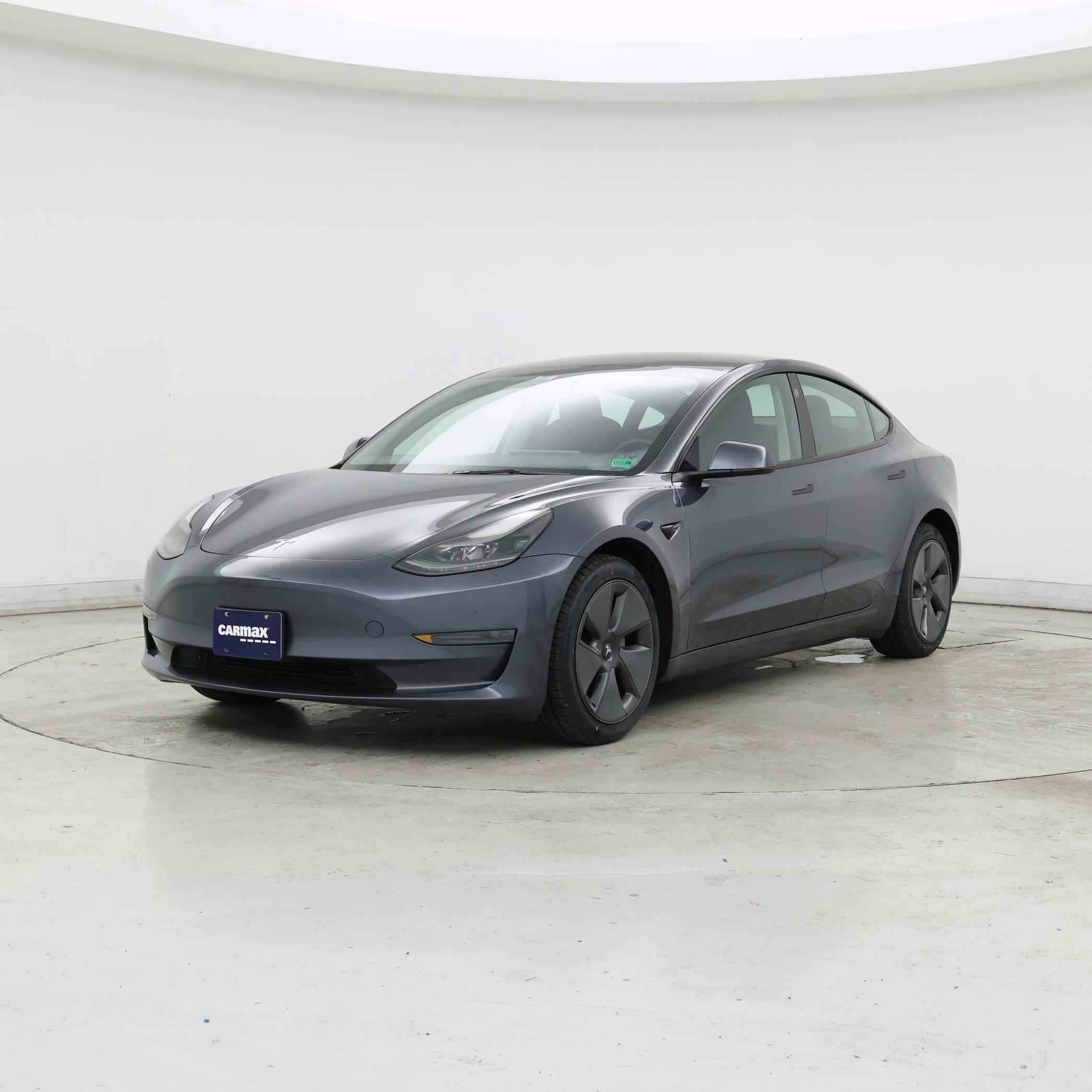 Thumbnail: 2023 Tesla Model 3 - 4
