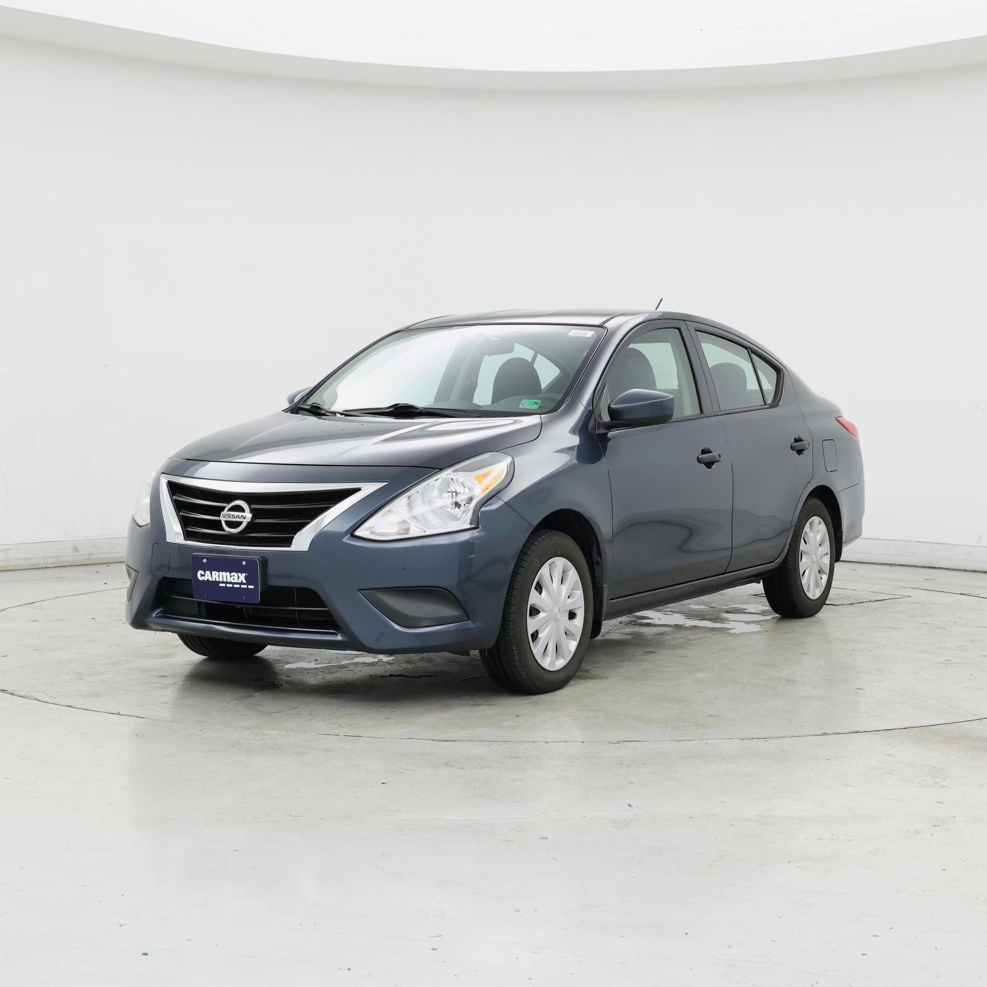 Thumbnail: 2017 Nissan Versa - 4