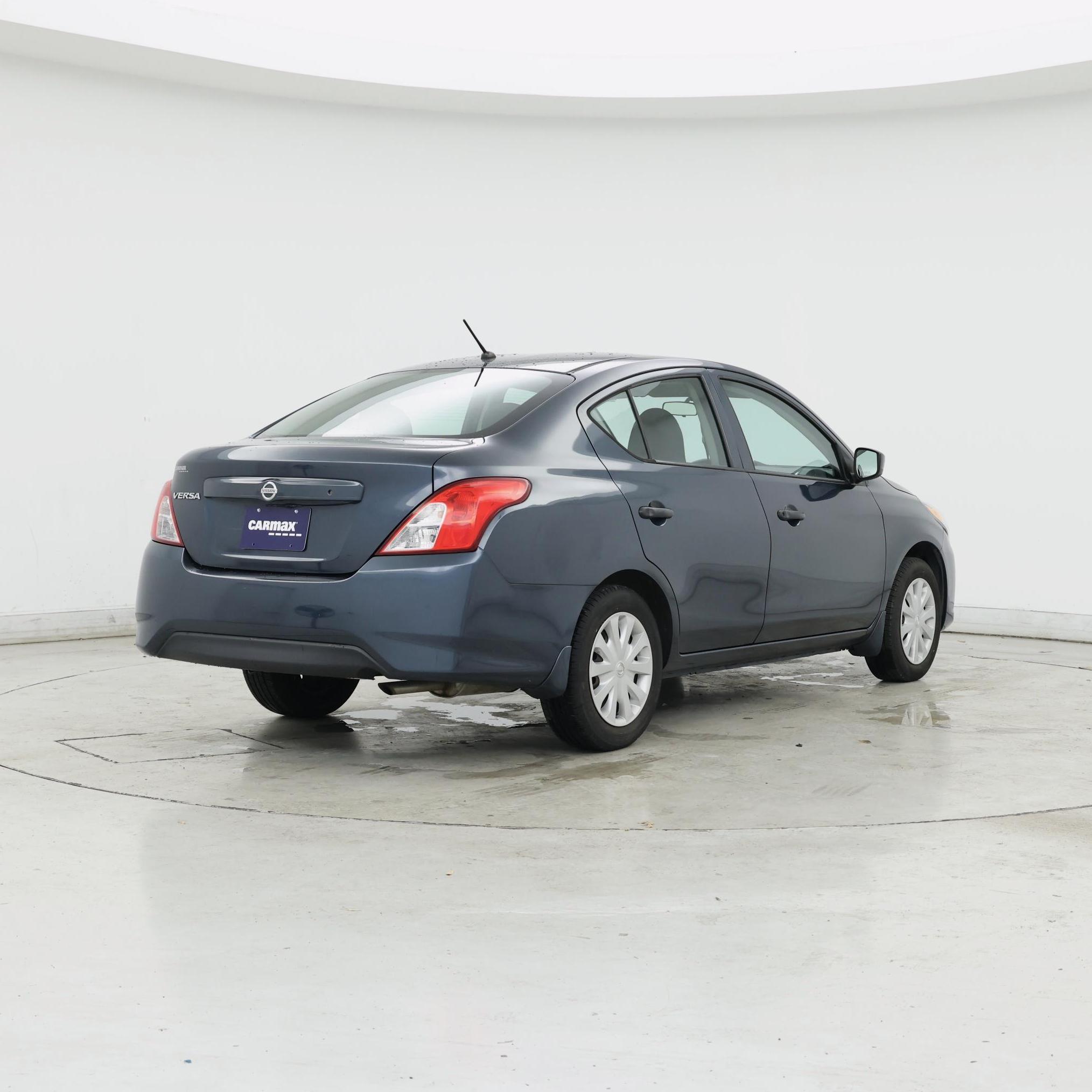 Thumbnail: 2017 Nissan Versa - 8