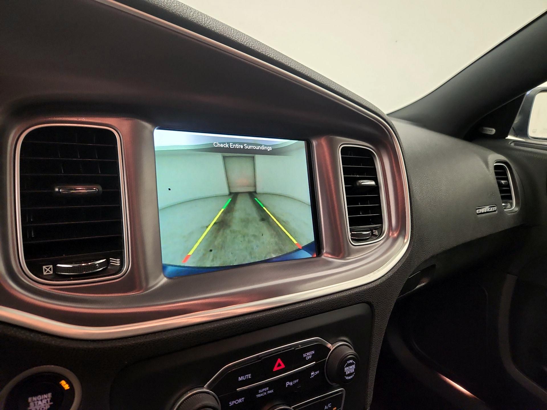 Thumbnail: 2019 Dodge Charger - 14