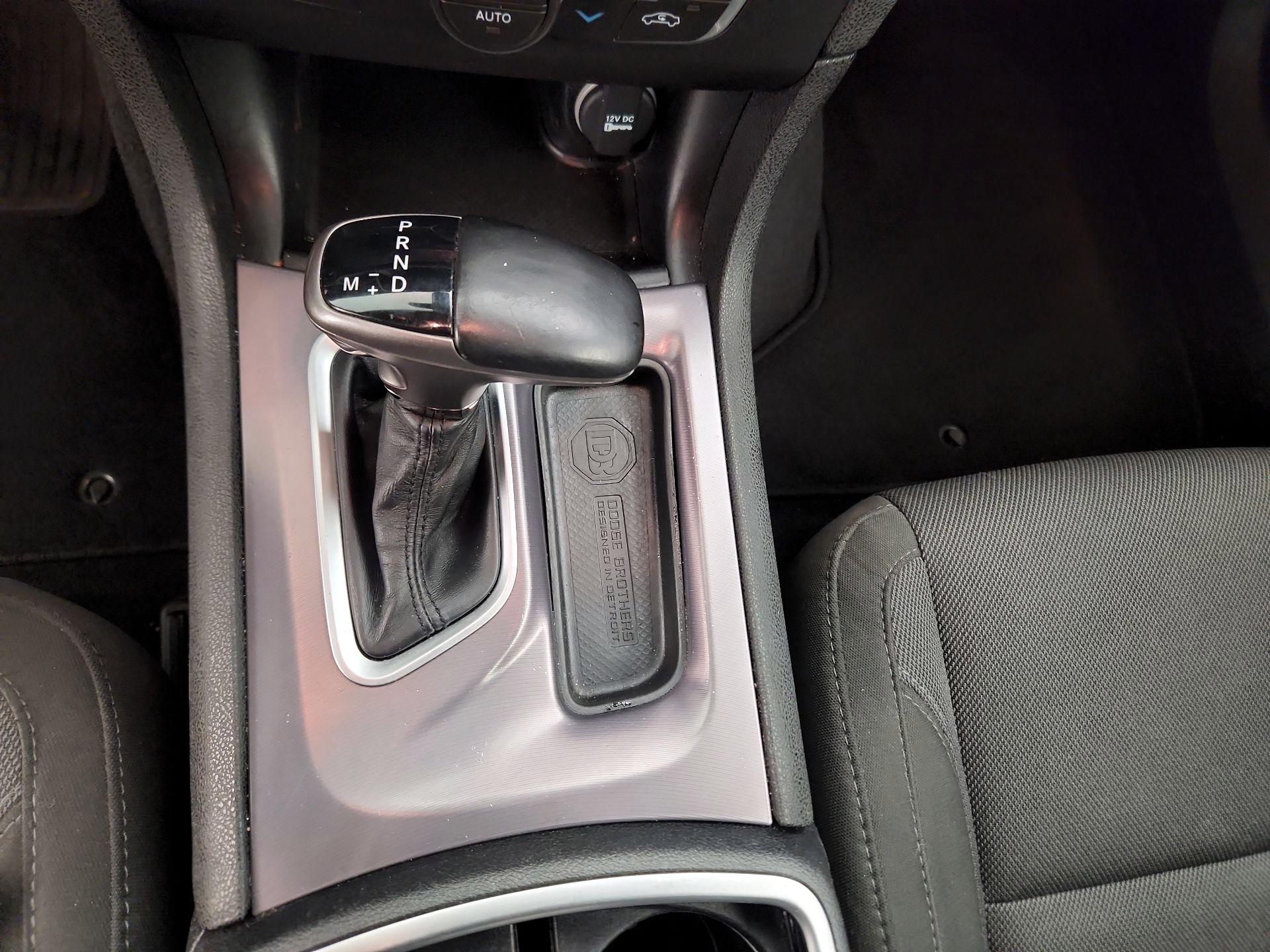 Thumbnail: 2019 Dodge Charger - 17