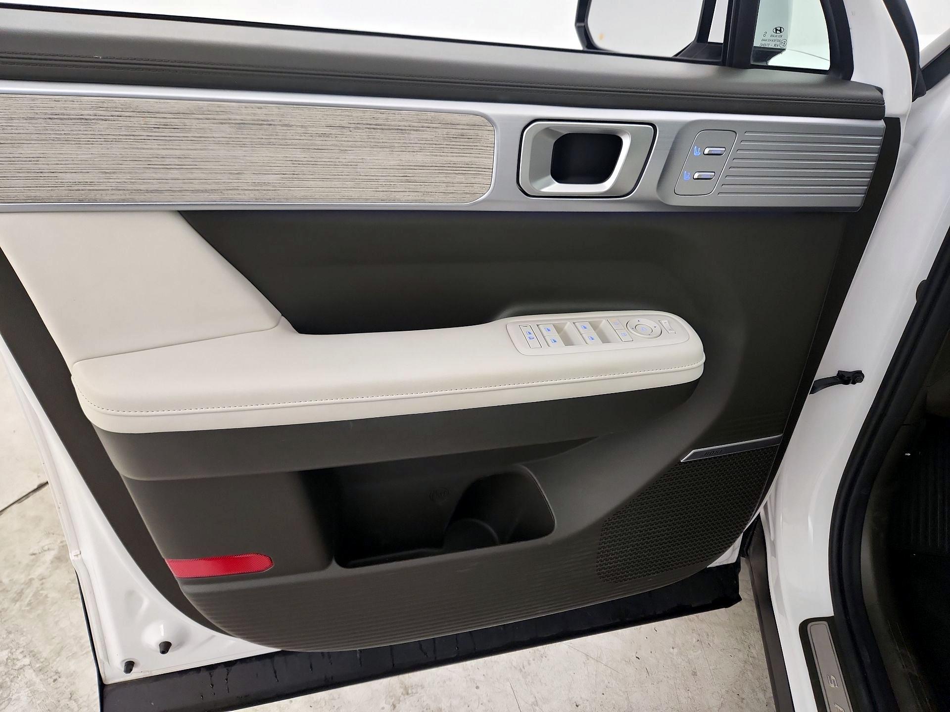 Thumbnail: 2025 Hyundai Santa Fe - 12