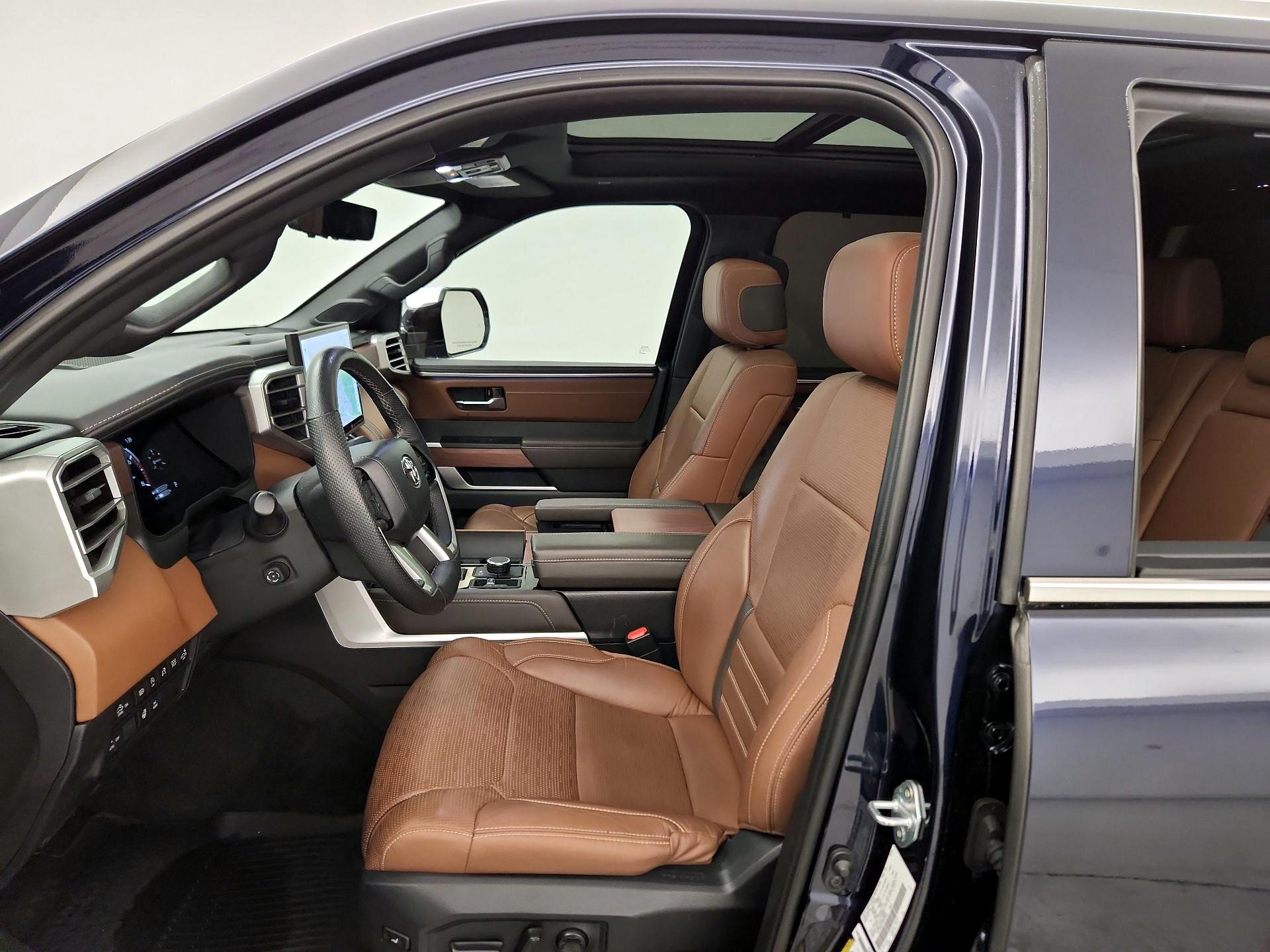 Thumbnail: 2024 Toyota Tundra - 11