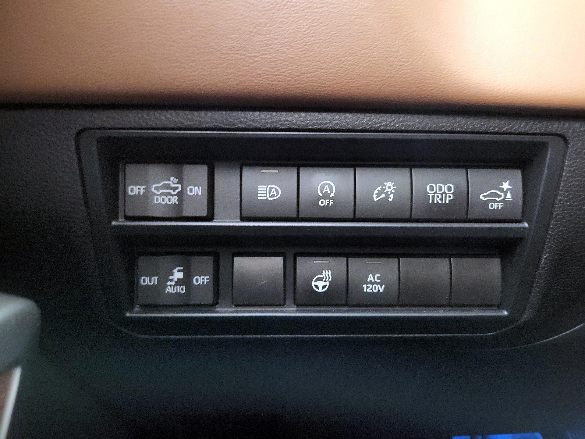 Thumbnail: 2024 Toyota Tundra - 13