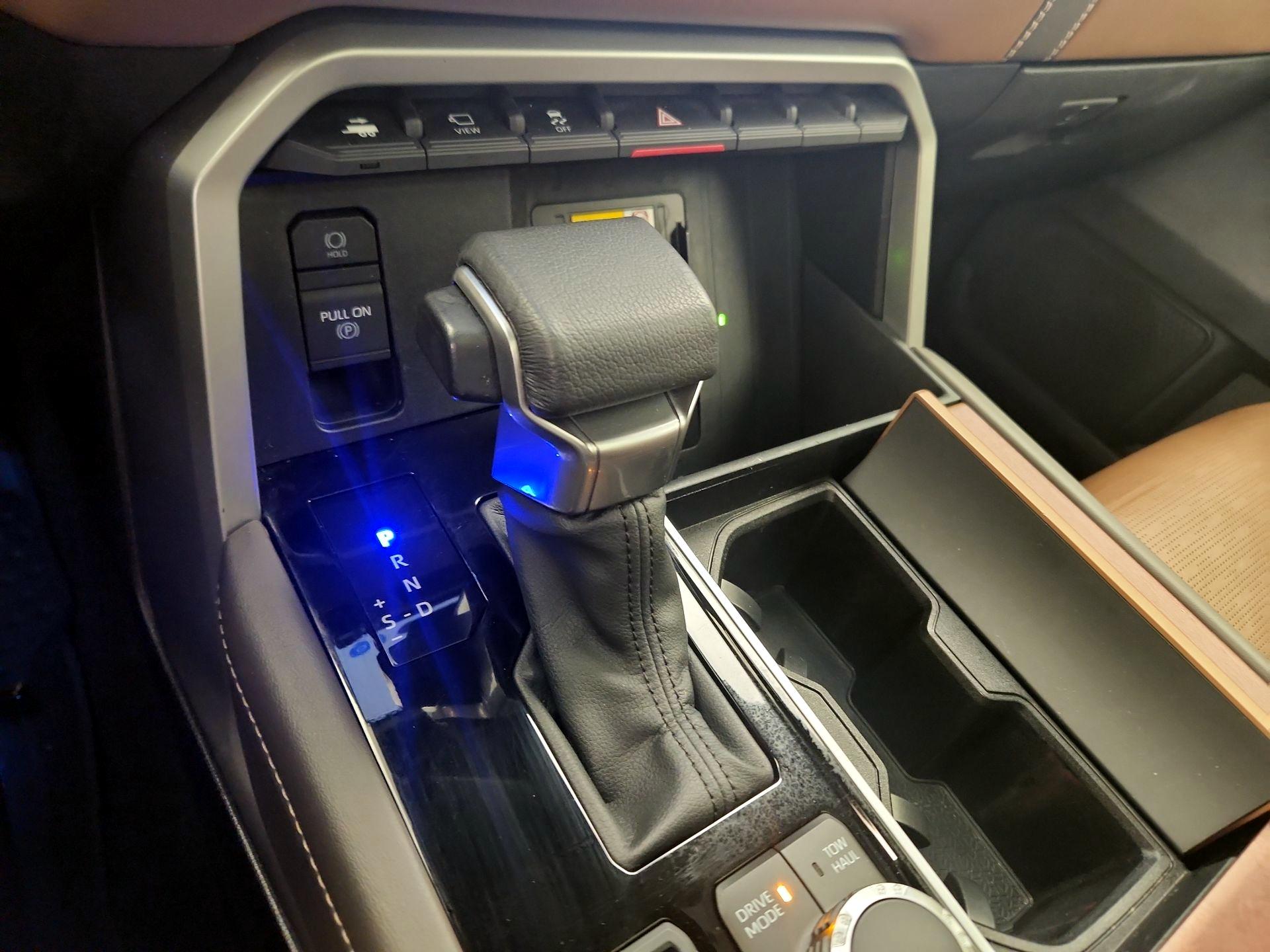 Thumbnail: 2024 Toyota Tundra - 18