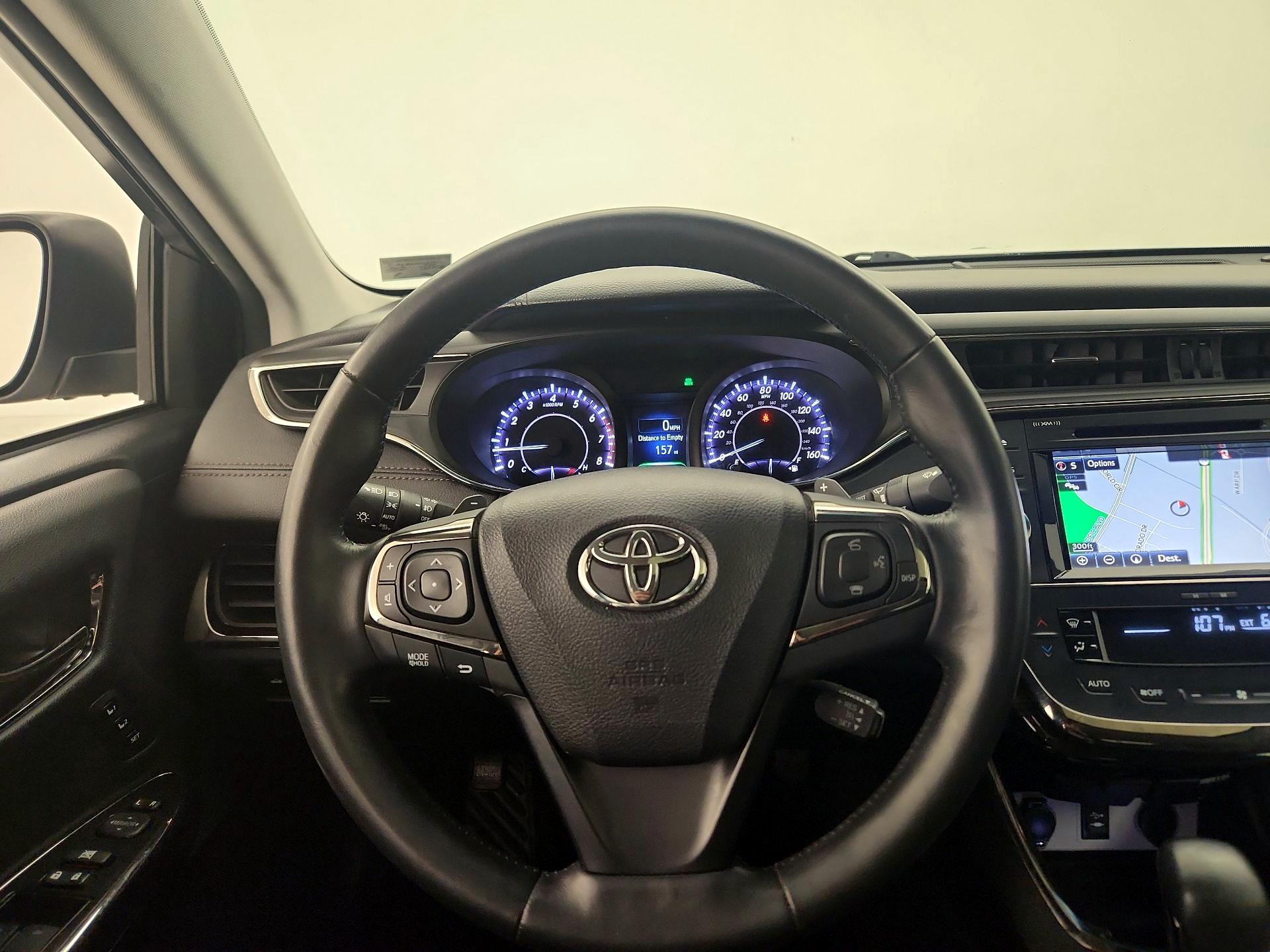 Thumbnail: 2015 Toyota Avalon - 10