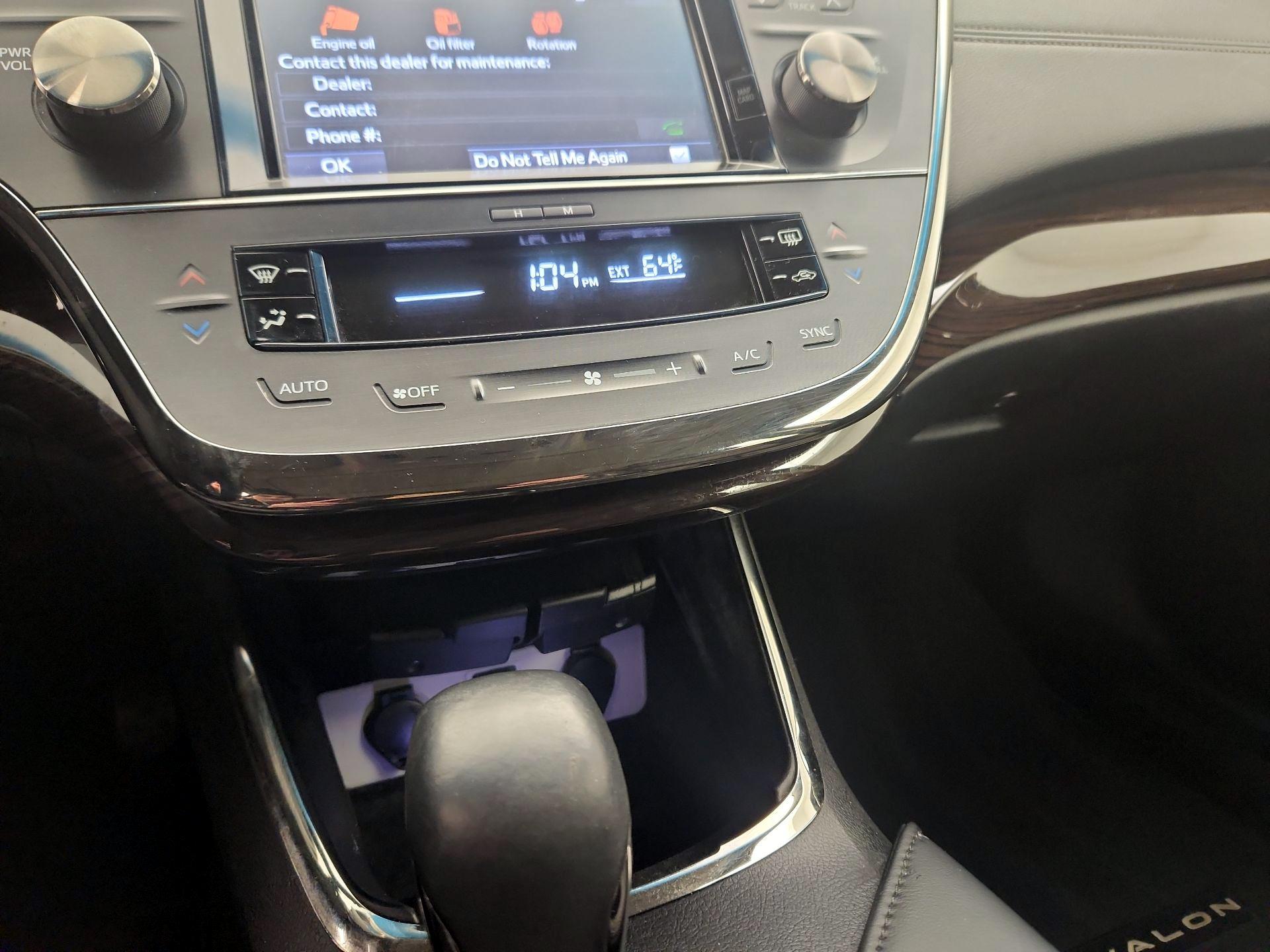 Thumbnail: 2015 Toyota Avalon - 17