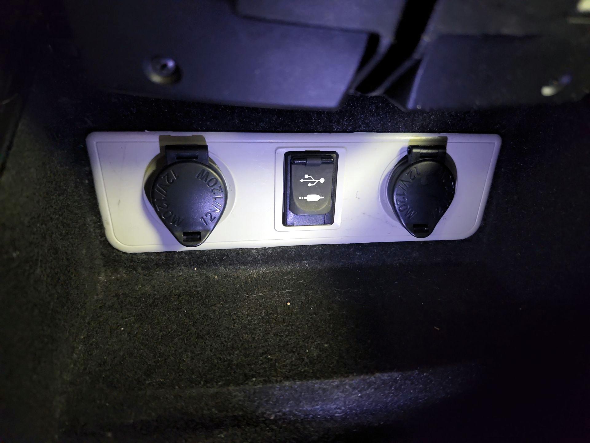 Thumbnail: 2015 Toyota Avalon - 19