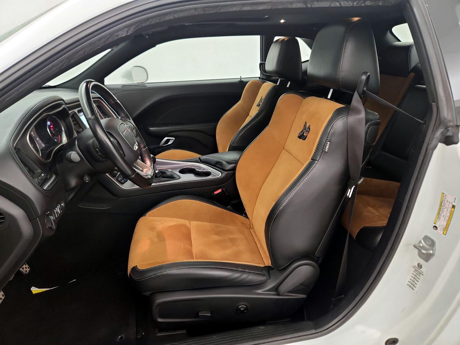 Thumbnail: 2021 Dodge Challenger - 11